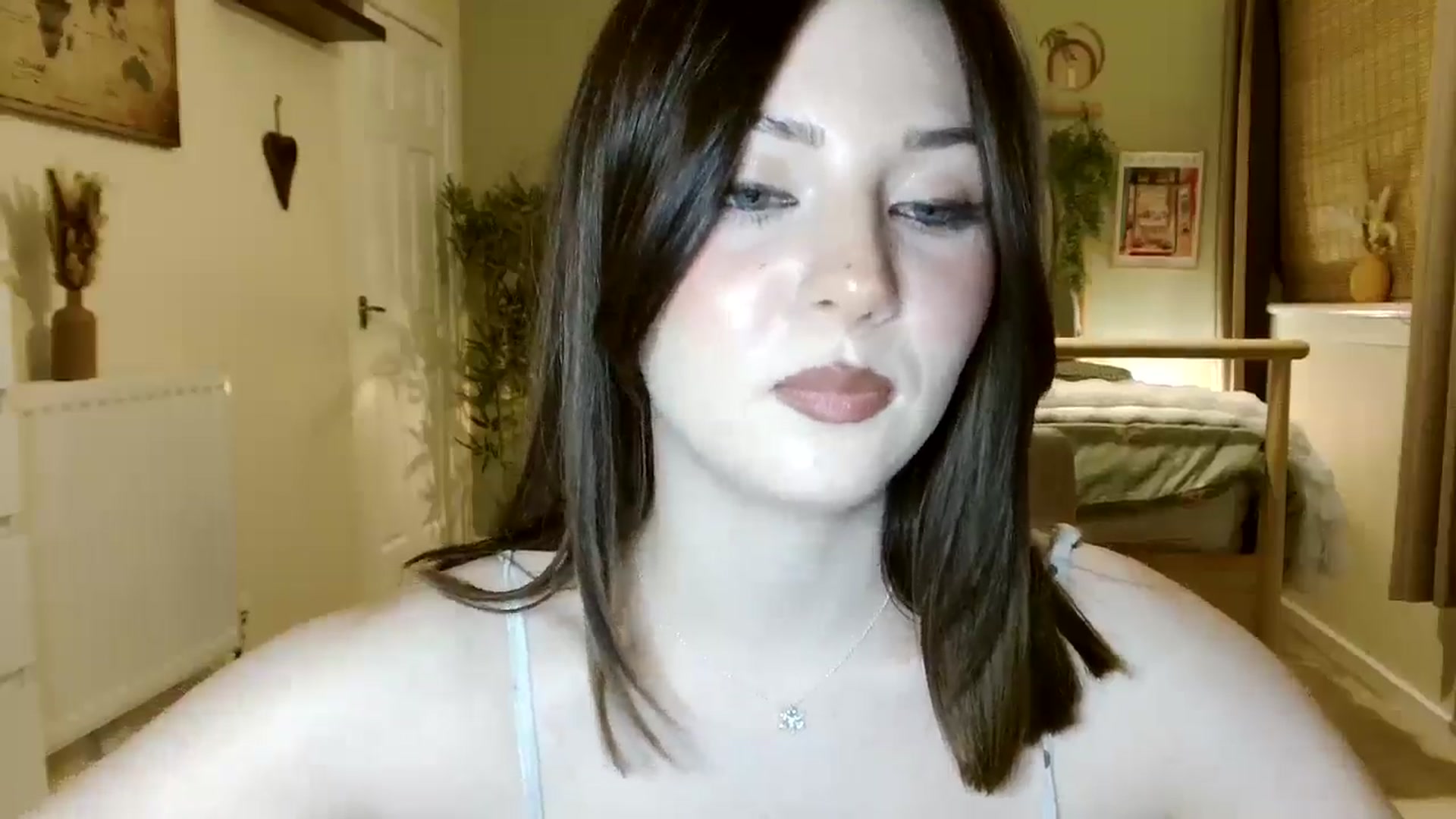 Gallery image thumbnail from Kaitrose's myfreecams stream on, 11/21/2025, 24:15 image 19 of 20