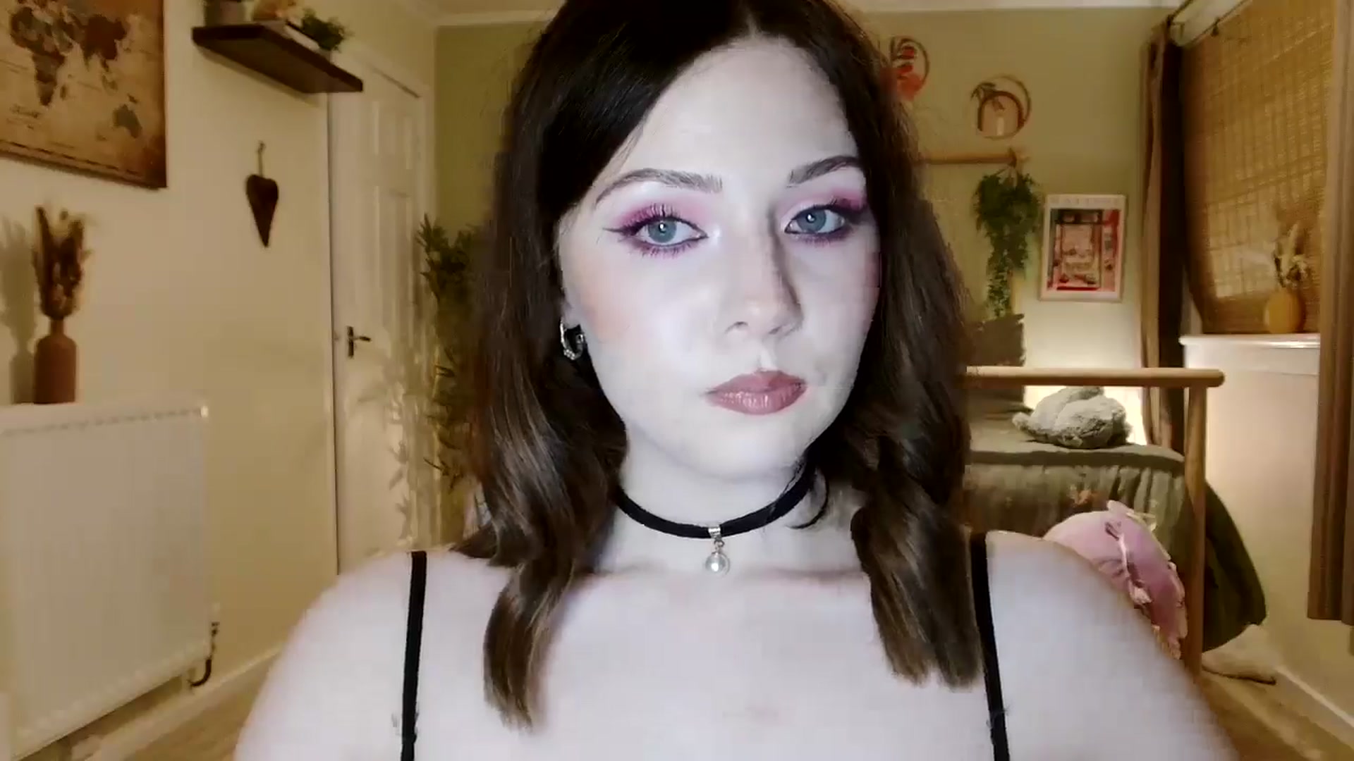 Gallery image thumbnail from Kaitrose's myfreecams stream on, 11/27/2025, 24:26 image 4 of 20