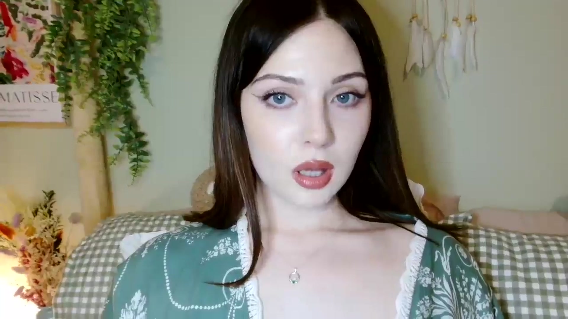 Gallery image thumbnail from Kaitrose's myfreecams stream on, 01/14/2026, 20:25 image 3 of 20