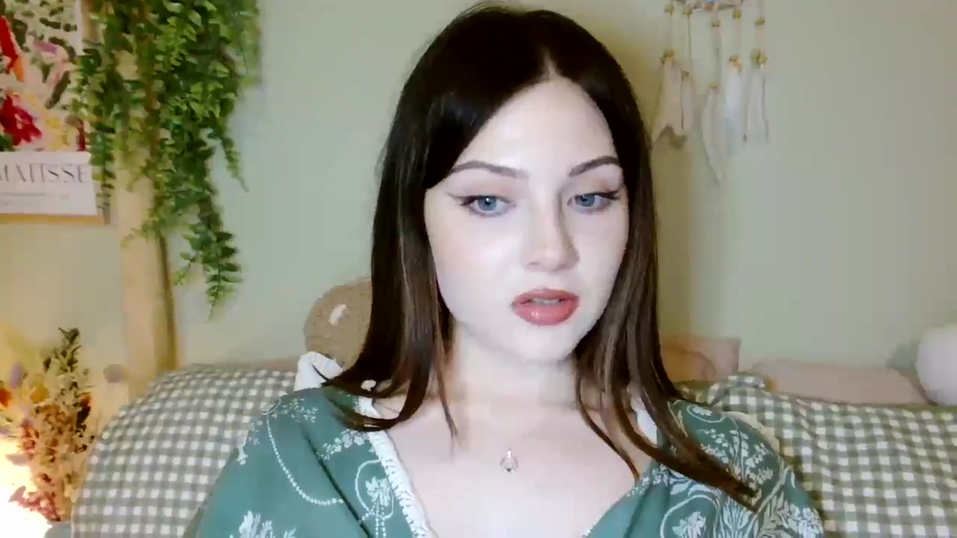 Gallery image thumbnail from Kaitrose's myfreecams stream on, 01/14/2026, 20:25 image 8 of 20