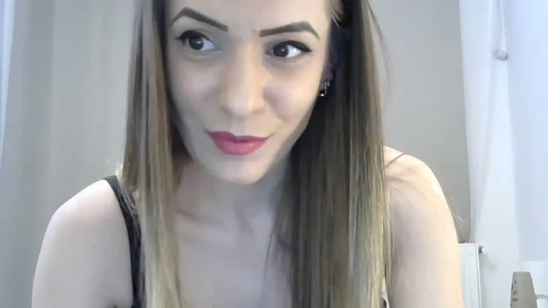 Gallery image thumbnail from Kaittlin's myfreecams stream on, 02/23/2023, 23:41 image 17 of 20