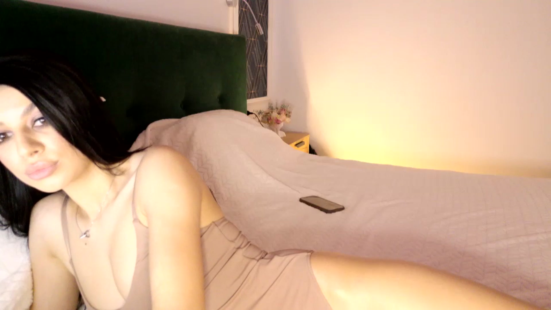 Gallery image thumbnail from KalIySya_'s myfreecams stream on, 01/06/2025, 21:19 image 4 of 20