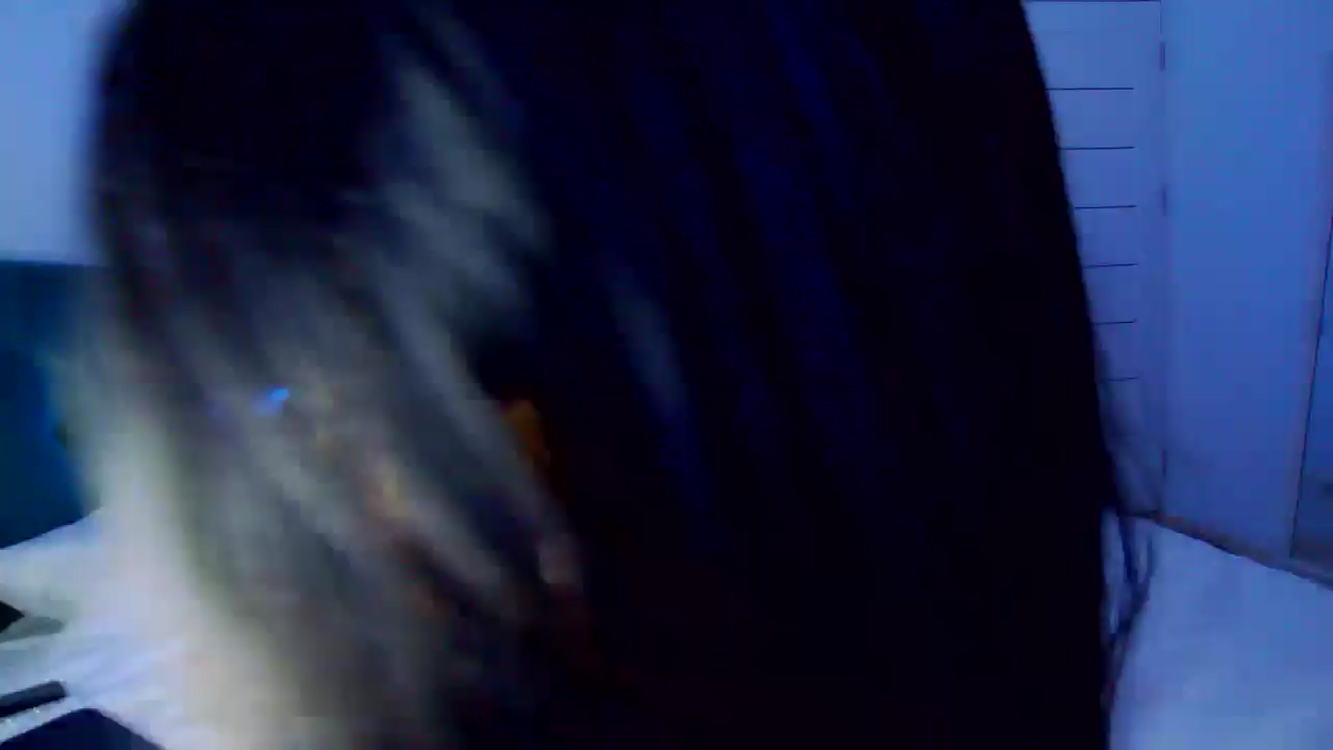 Gallery image thumbnail from KalIySya___'s myfreecams stream on, 05/17/2024, 19:07 image 13 of 20