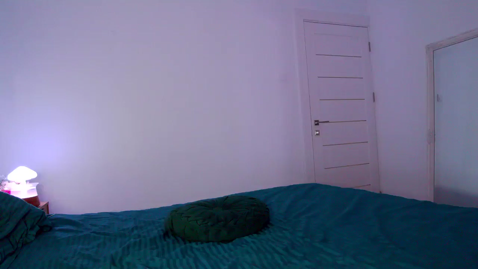 Gallery image thumbnail from KalIySya___'s myfreecams stream on, 05/20/2024, 21:51 image 11 of 20