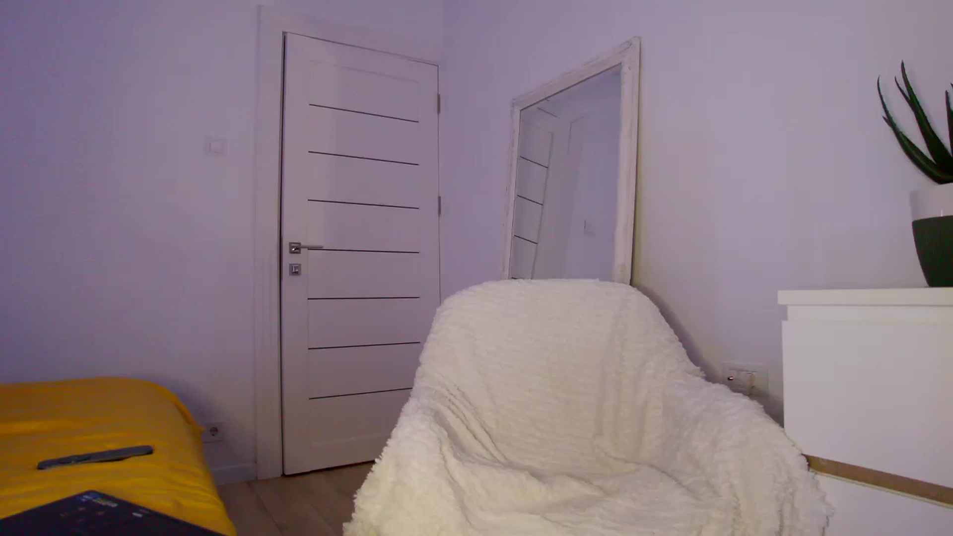 Gallery image thumbnail from KalIySya___'s myfreecams stream on, 06/10/2024, 21:18 image 3 of 20