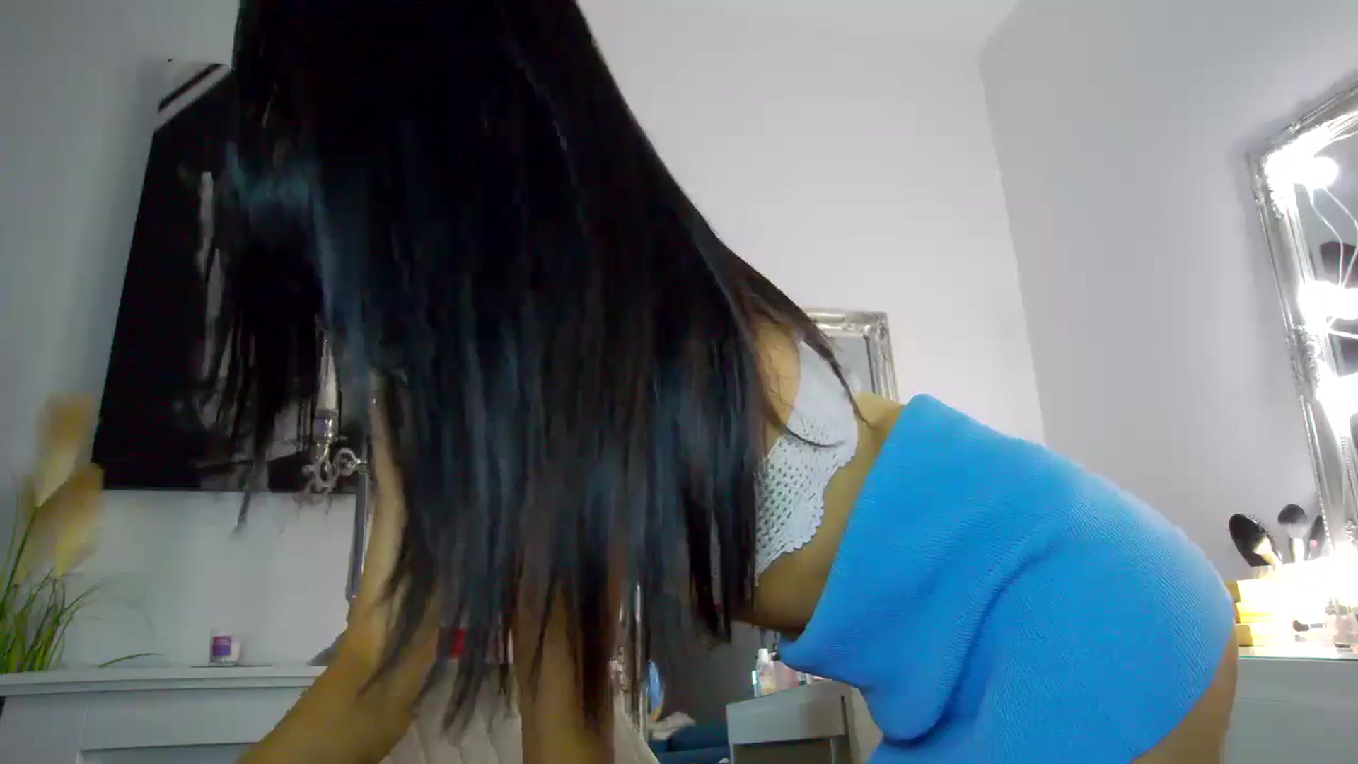 Gallery image thumbnail from KalIySya___'s myfreecams stream on, 06/20/2024, 19:51 image 11 of 20