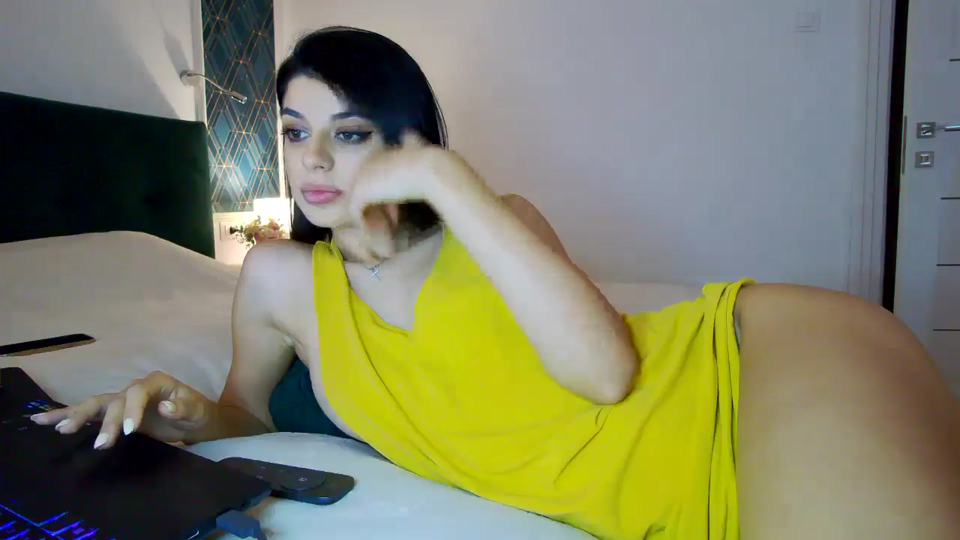 Gallery image thumbnail from KalIySya___'s myfreecams stream on, 07/10/2024, 15:05 image 8 of 20