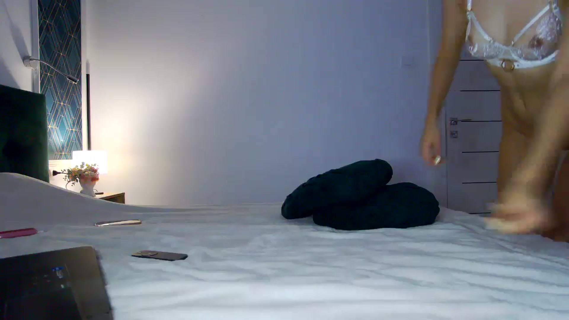 Gallery image thumbnail from KalIySya___'s myfreecams stream on, 07/10/2024, 19:27 image 7 of 20