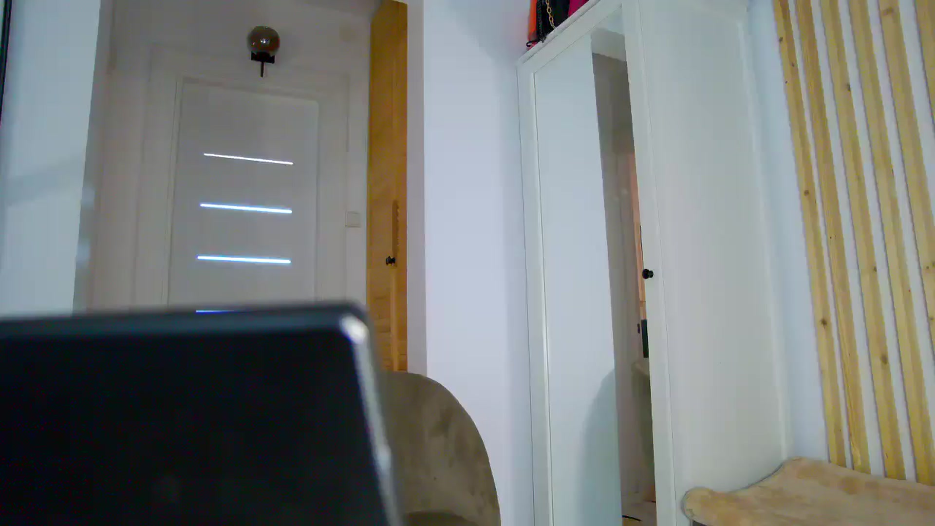 Gallery image thumbnail from KalIySya___'s myfreecams stream on, 08/01/2024, 14:07 image 4 of 20
