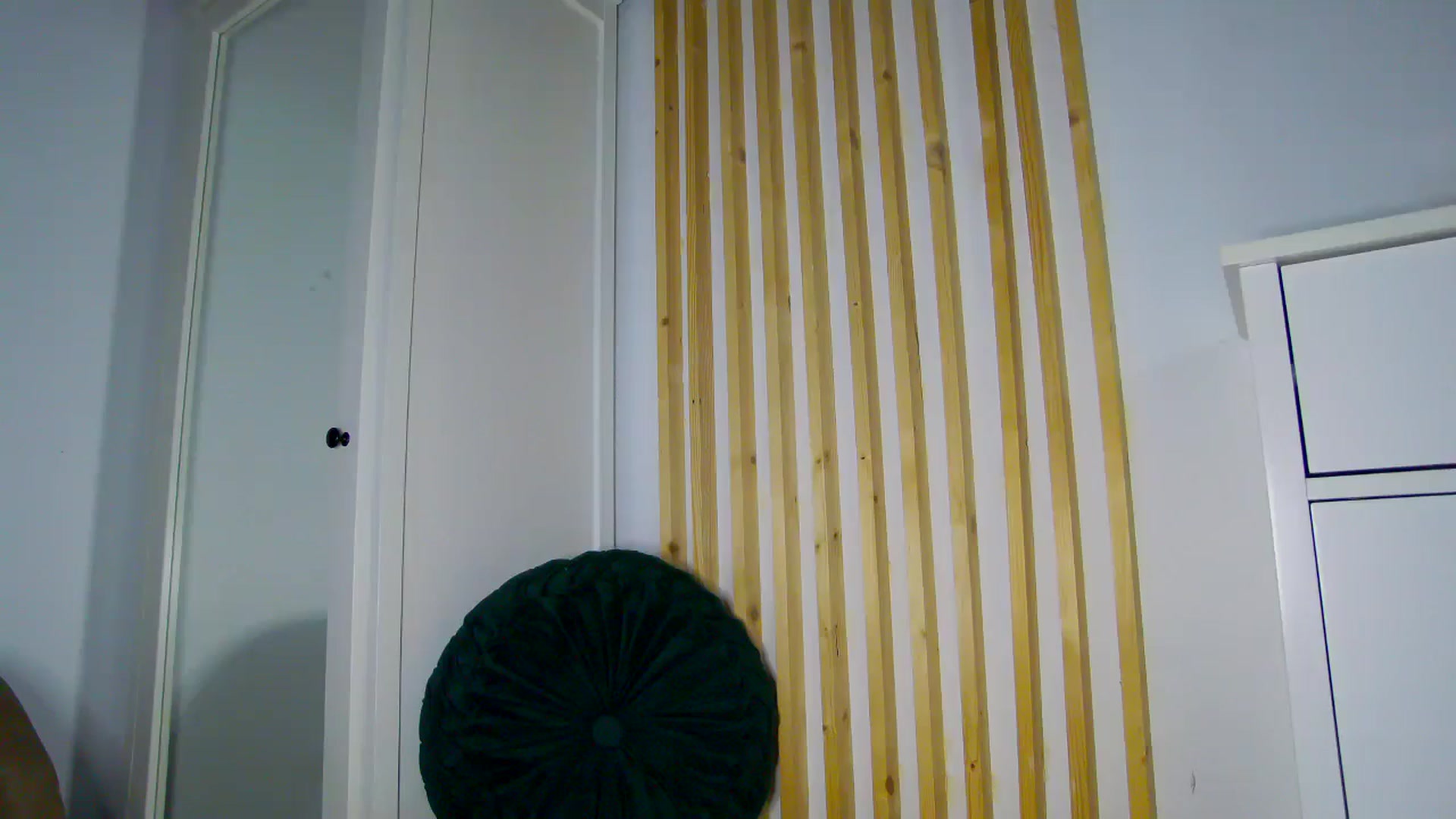 Gallery image thumbnail from KalIySya___'s myfreecams stream on, 08/01/2024, 20:37 image 20 of 20