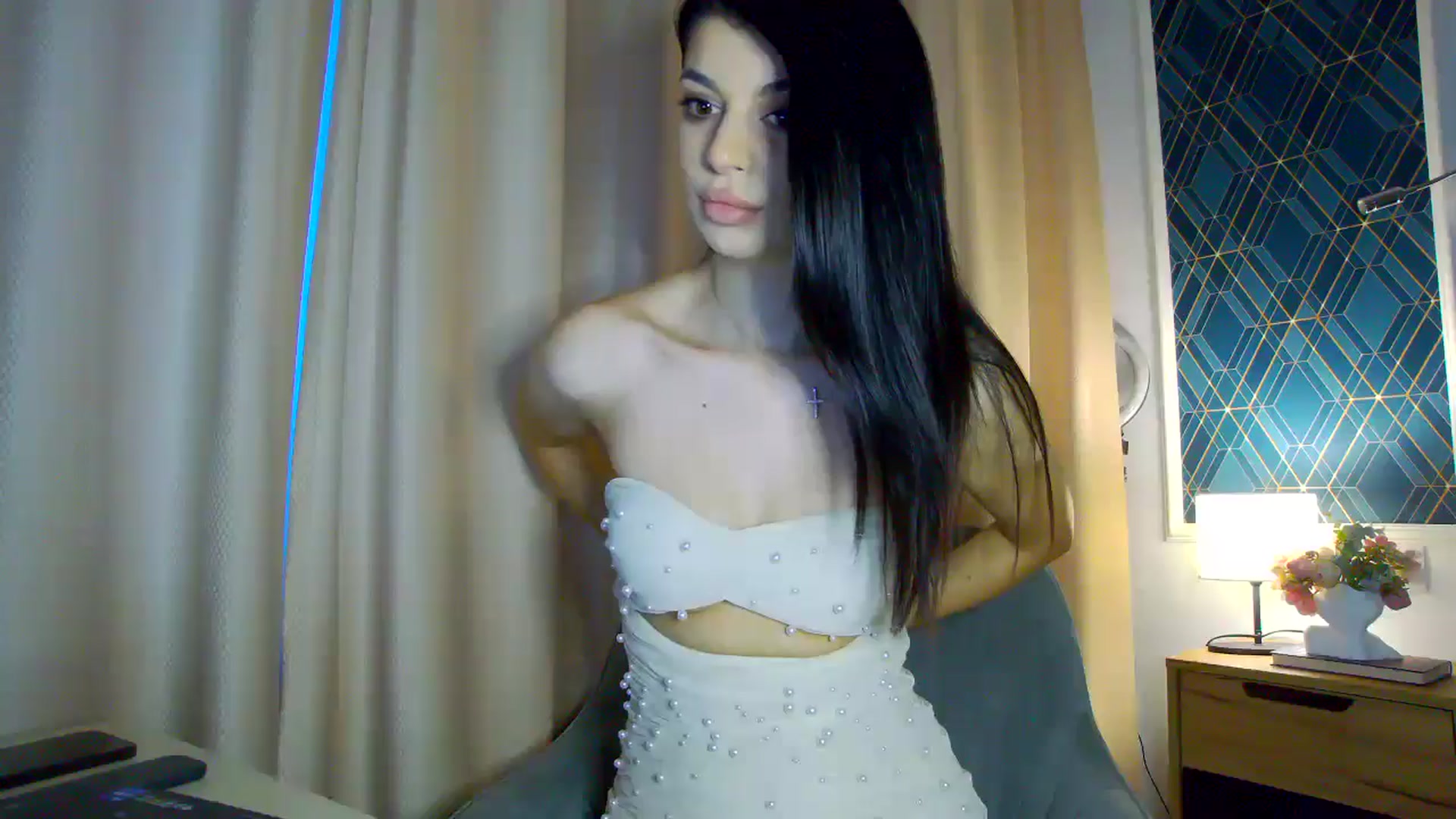 Gallery image thumbnail from KalIySya___'s myfreecams stream on, 08/05/2024, 17:28 image 17 of 20