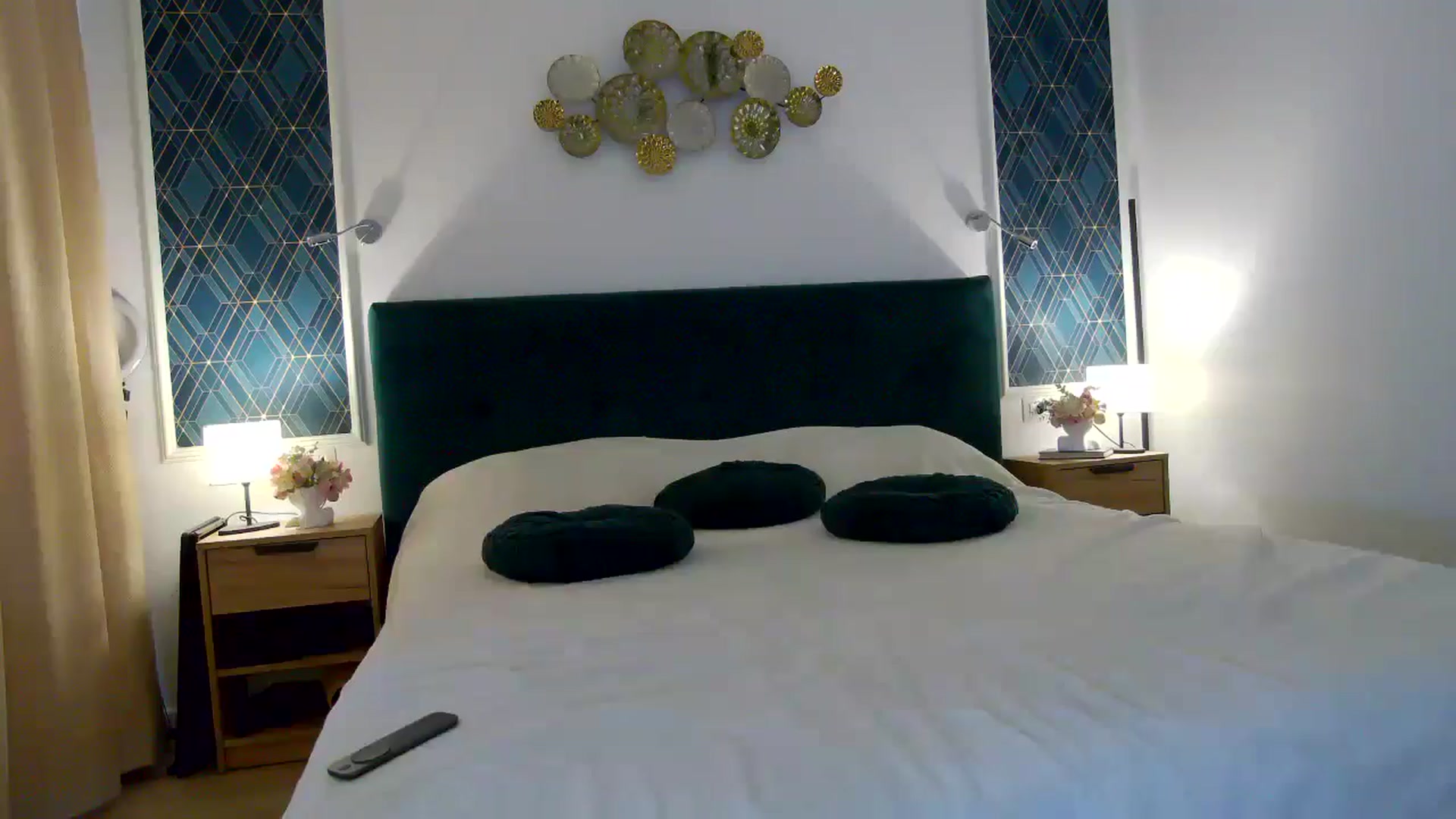 Gallery image thumbnail from KalIySya___'s myfreecams stream on, 09/03/2024, 15:43 image 18 of 20