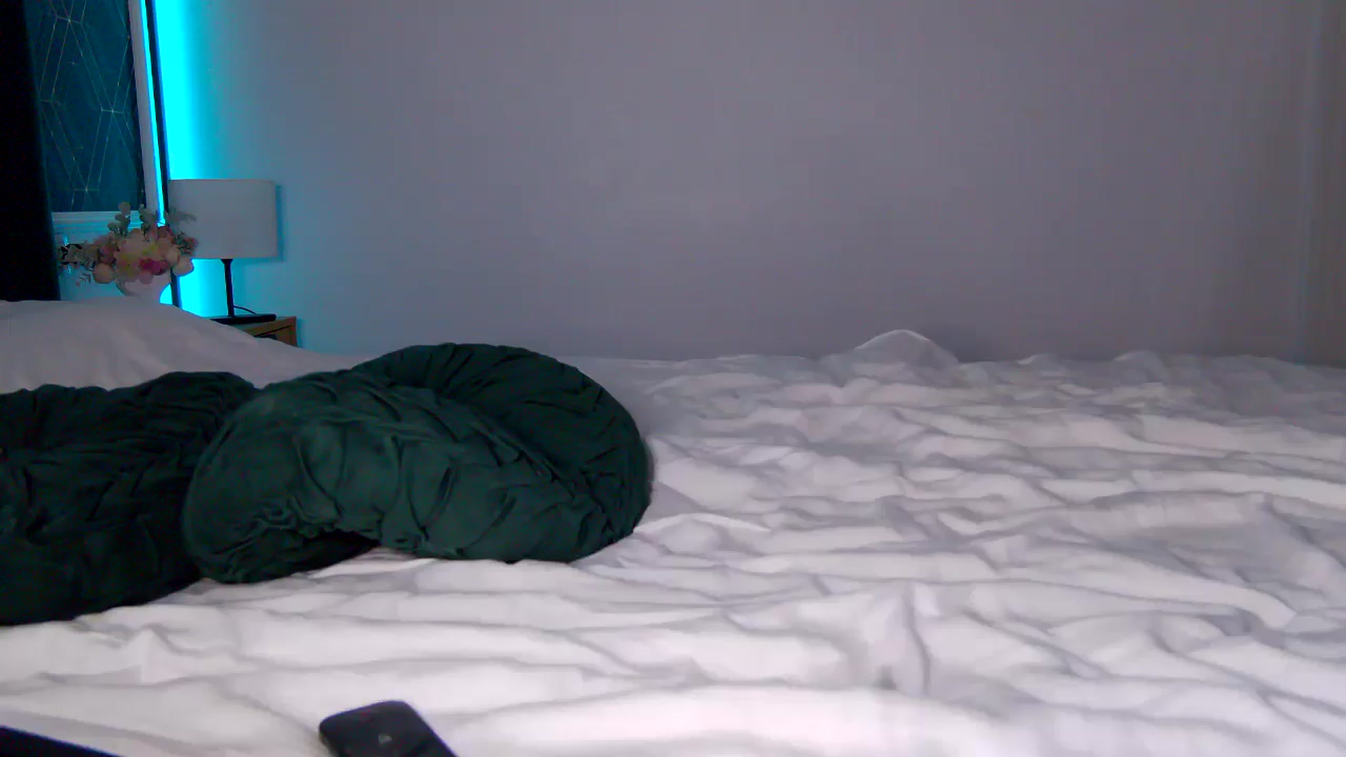 Gallery image thumbnail from KalIySya___'s myfreecams stream on, 09/19/2024, 16:37 image 15 of 20