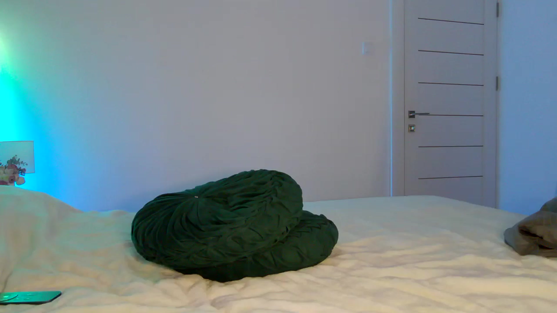 Gallery image thumbnail from KalIySya___'s myfreecams stream on, 11/20/2024, 16:50 image 11 of 20
