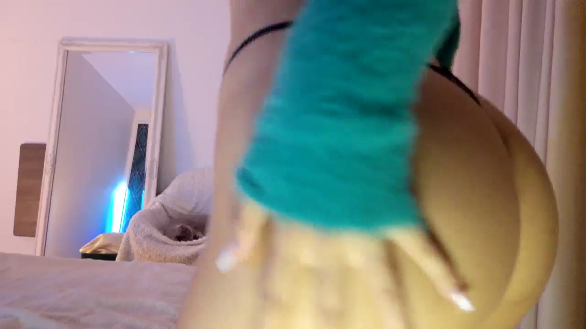 Gallery image thumbnail from KalIySya___'s myfreecams stream on, 12/09/2024, 19:02 image 3 of 20
