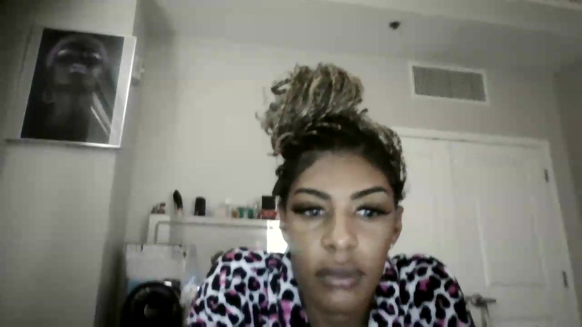 Gallery image thumbnail from Kalaniskiii's myfreecams stream on, 09/07/2026, 13:55 image 5 of 20