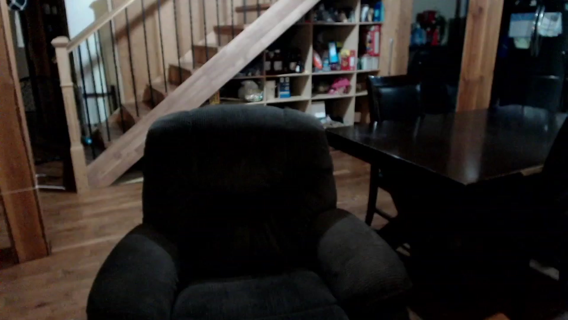 Gallery image thumbnail from KaliGunz's myfreecams stream on, 12/04/2022, 07:19 image 2 of 20