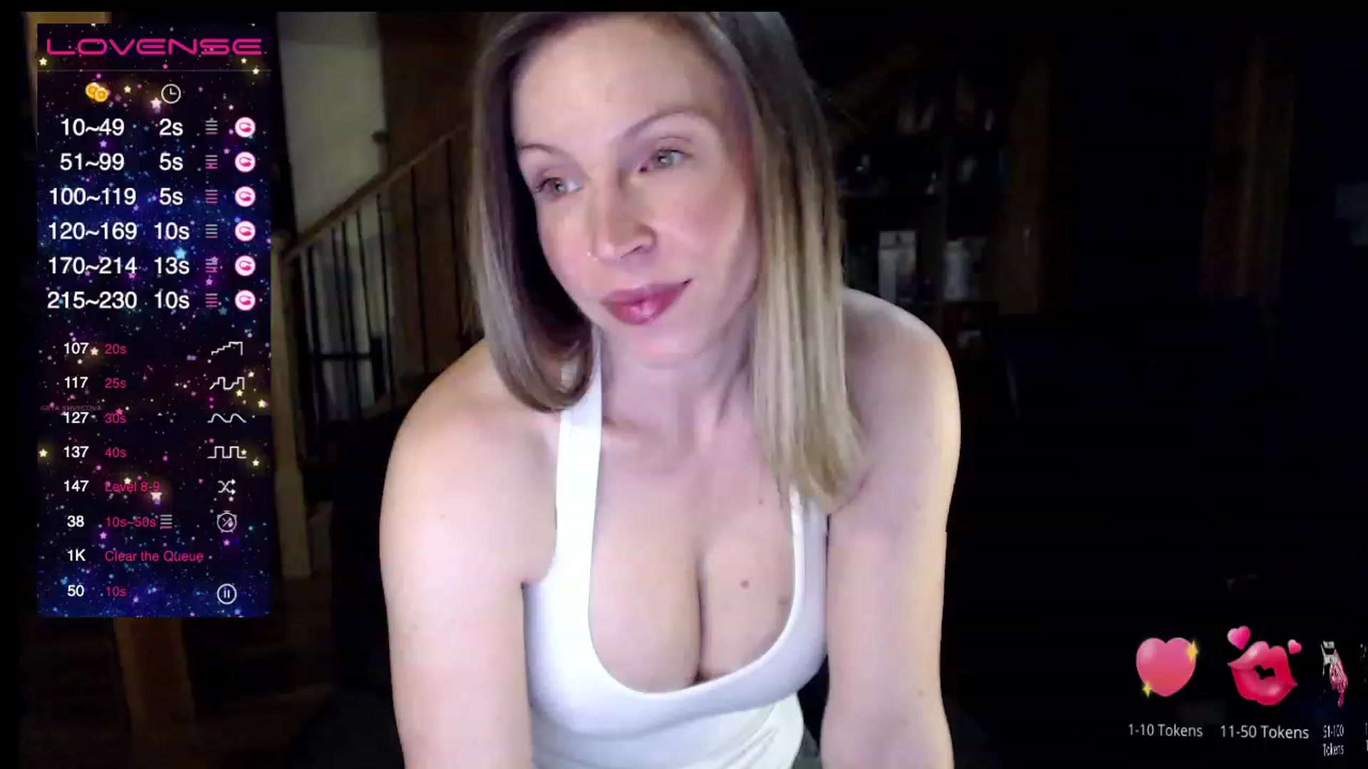 Gallery image thumbnail from KaliGunz's myfreecams stream on, 12/27/2022, 04:53 image 5 of 20