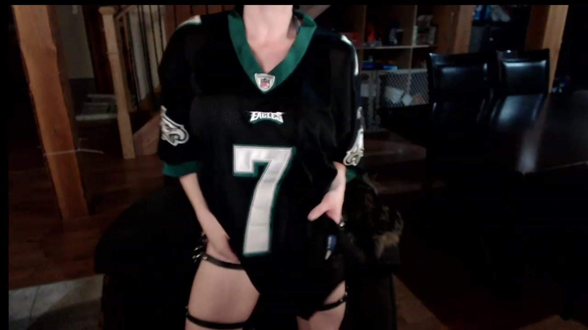 Gallery image thumbnail from KaliGunz's myfreecams stream on, 01/13/2023, 07:16 image 11 of 20
