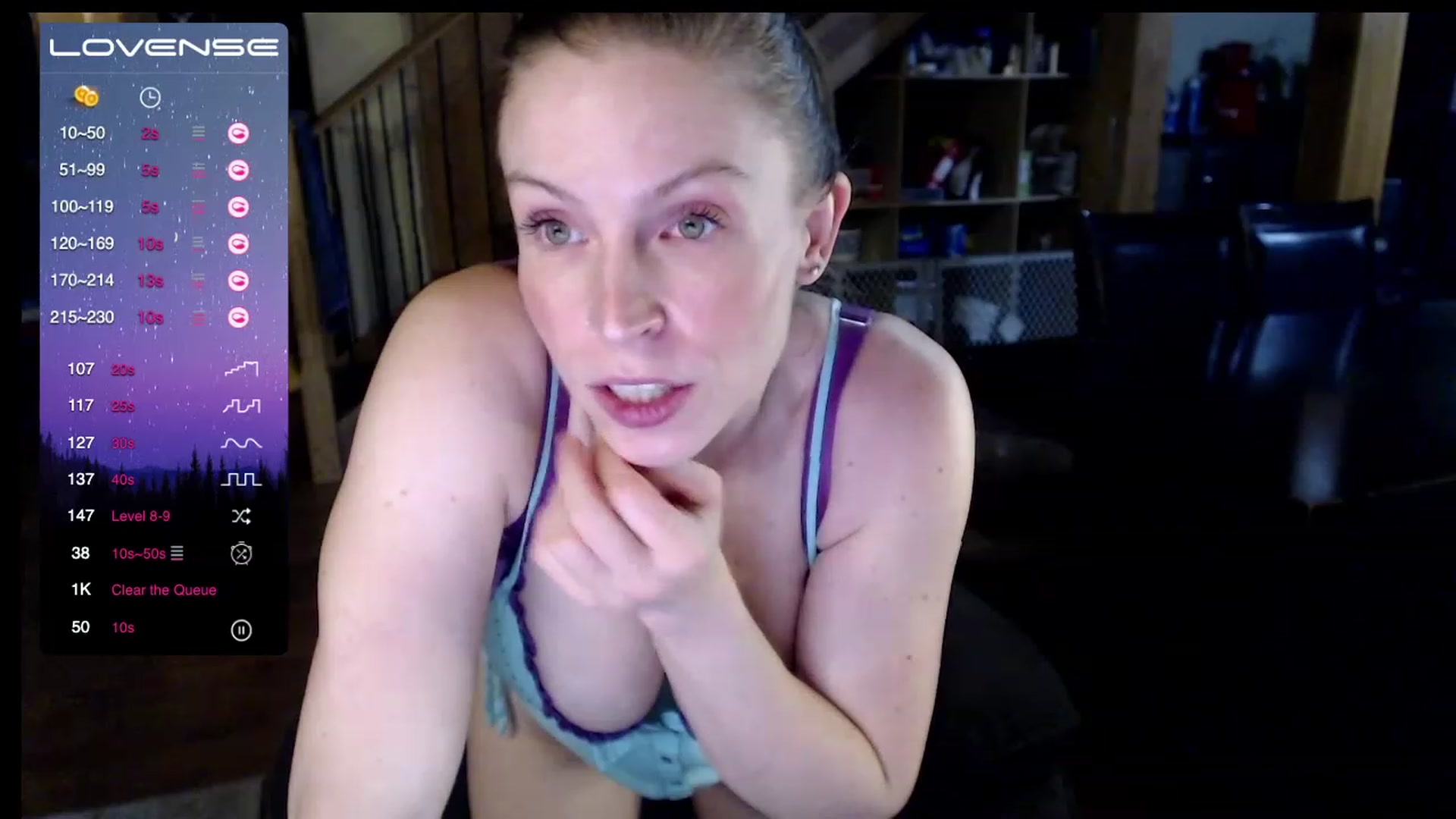 Gallery image thumbnail from KaliGunz's myfreecams stream on, 01/17/2023, 05:25 image 15 of 20