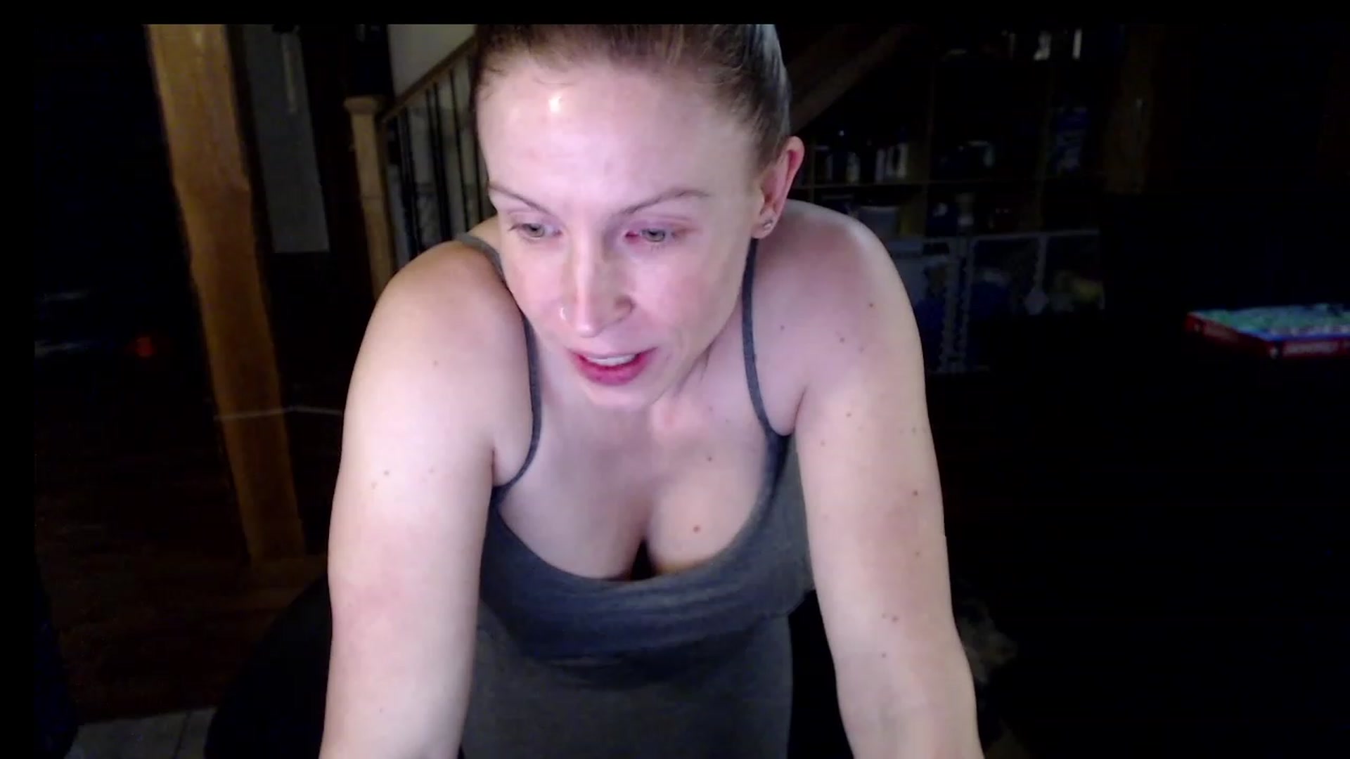 Gallery image thumbnail from KaliGunz's myfreecams stream on, 02/03/2023, 06:14 image 11 of 20