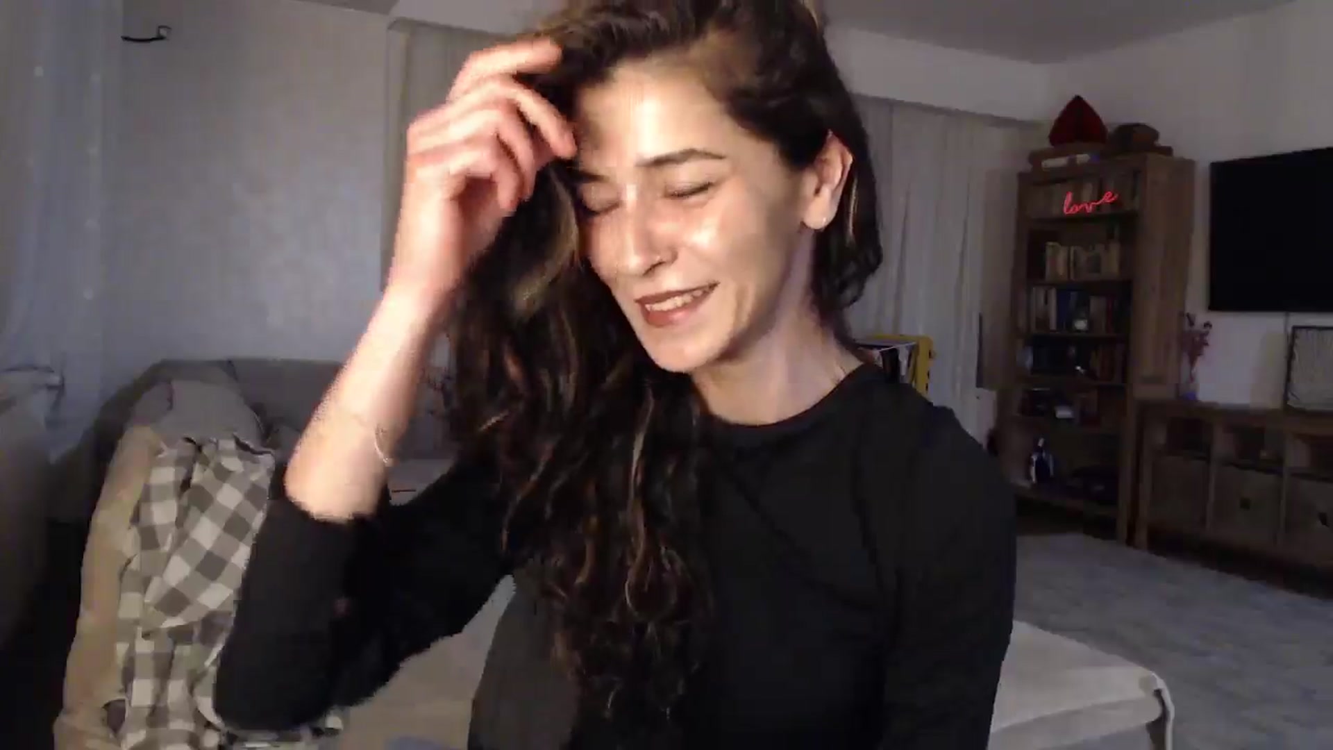 Gallery image thumbnail from Kali_'s myfreecams stream on, 02/16/2026, 21:11 image 17 of 20