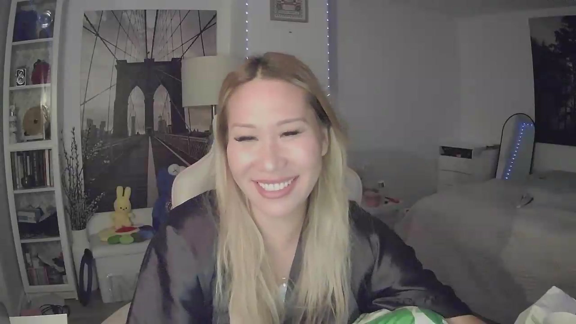Gallery image thumbnail from KaliaJade's myfreecams stream on, 07/01/2026, 12:09 image 18 of 20