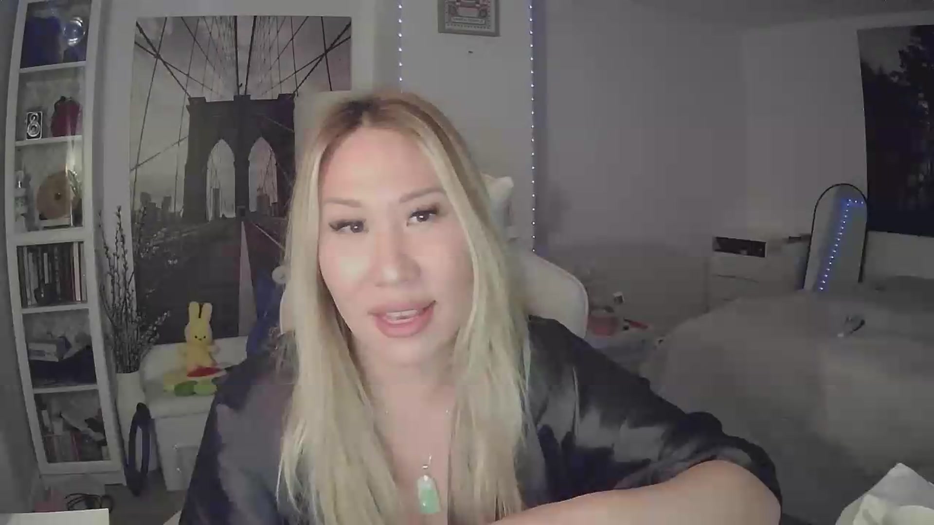 Gallery image thumbnail from KaliaJade's myfreecams stream on, 07/01/2026, 12:09 image 17 of 20