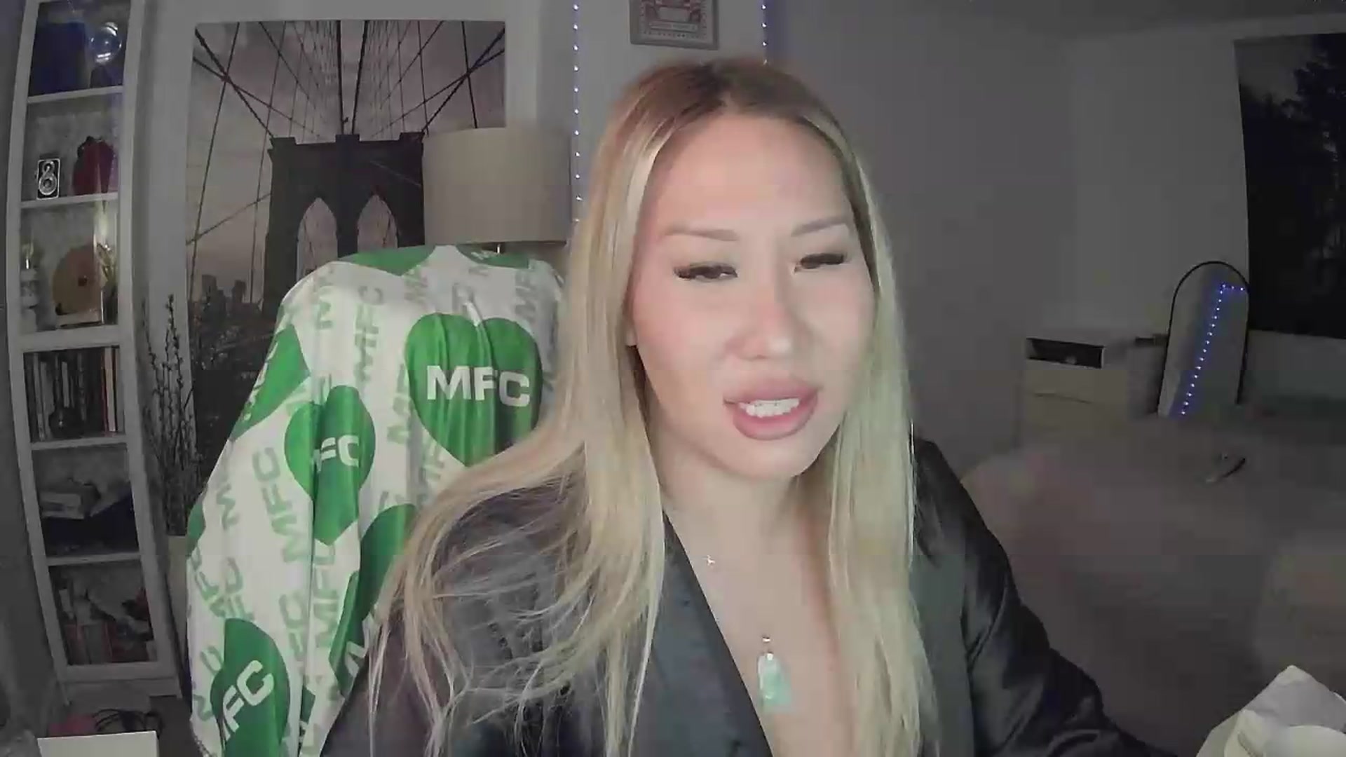 Gallery image thumbnail from KaliaJade's myfreecams stream on, 07/01/2026, 12:09 image 6 of 20