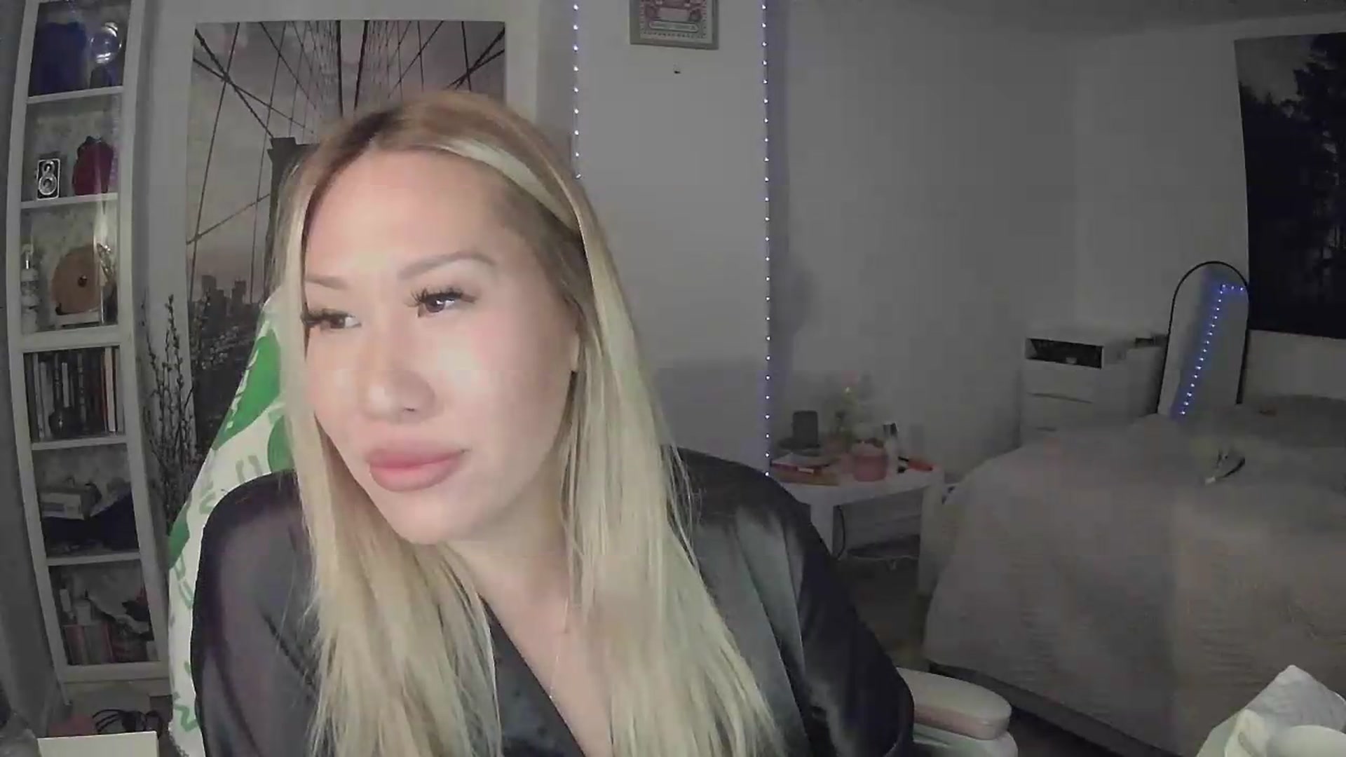 Gallery image thumbnail from KaliaJade's myfreecams stream on, 07/01/2026, 12:09 image 2 of 20