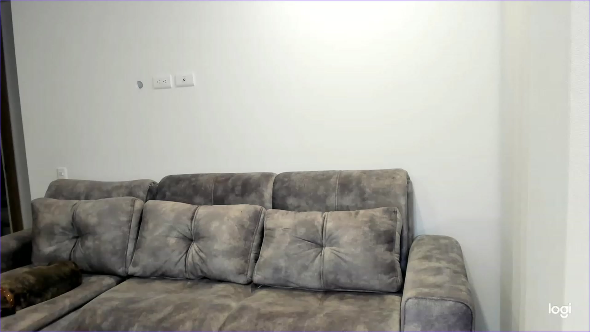 Gallery image thumbnail from KamilaFerrer's myfreecams stream on, 12/07/2022, 24:28 image 17 of 20