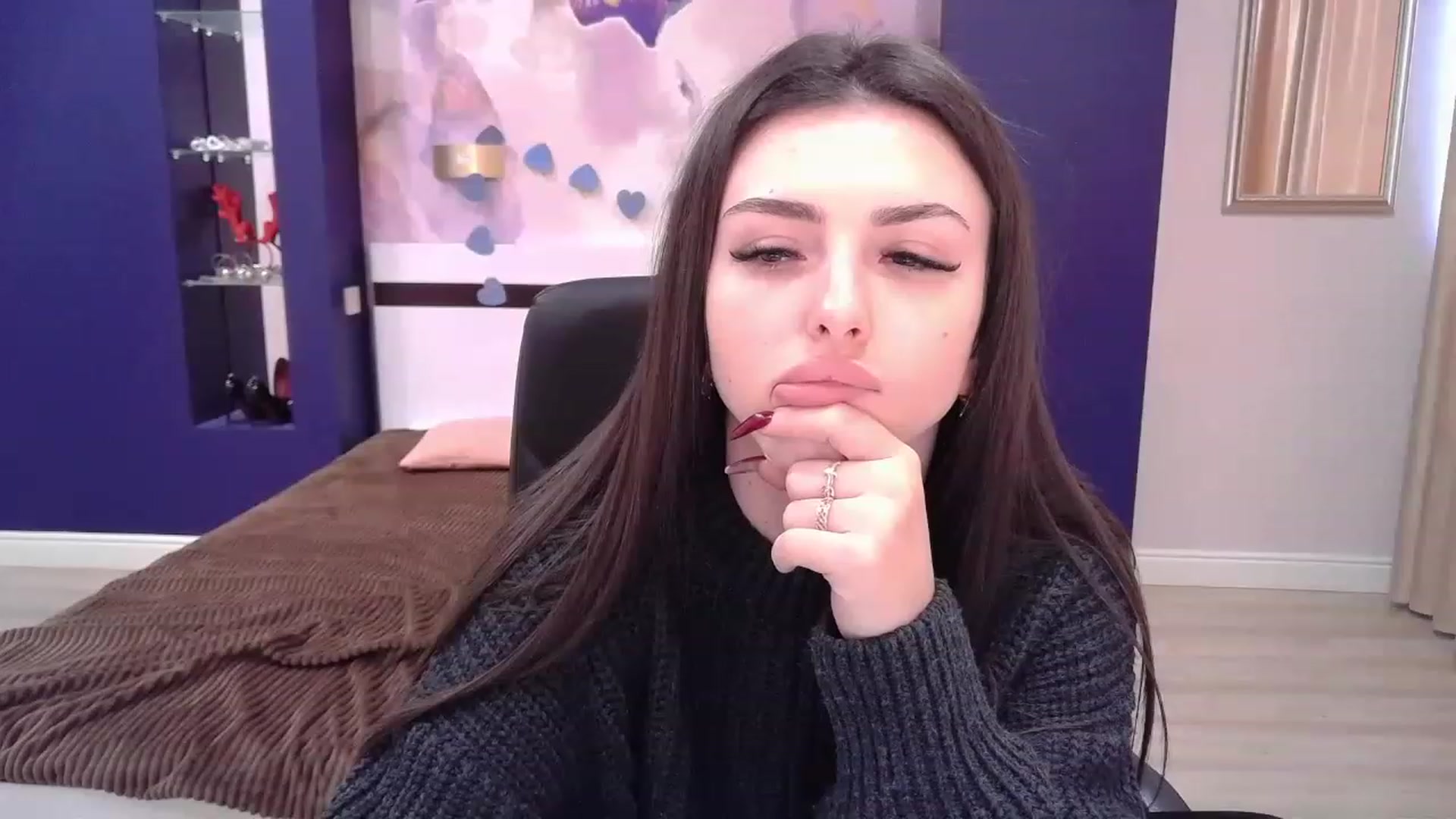 Gallery image thumbnail from Kamila_Rouds's myfreecams stream on, 01/27/2023, 11:19 image 11 of 20