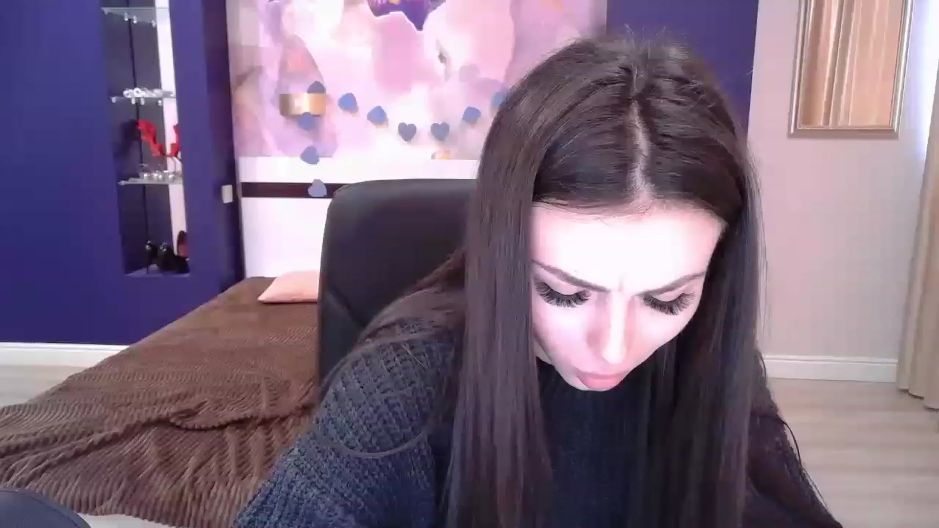 Gallery image thumbnail from Kamila_Rouds's myfreecams stream on, 01/27/2023, 11:19 image 14 of 20