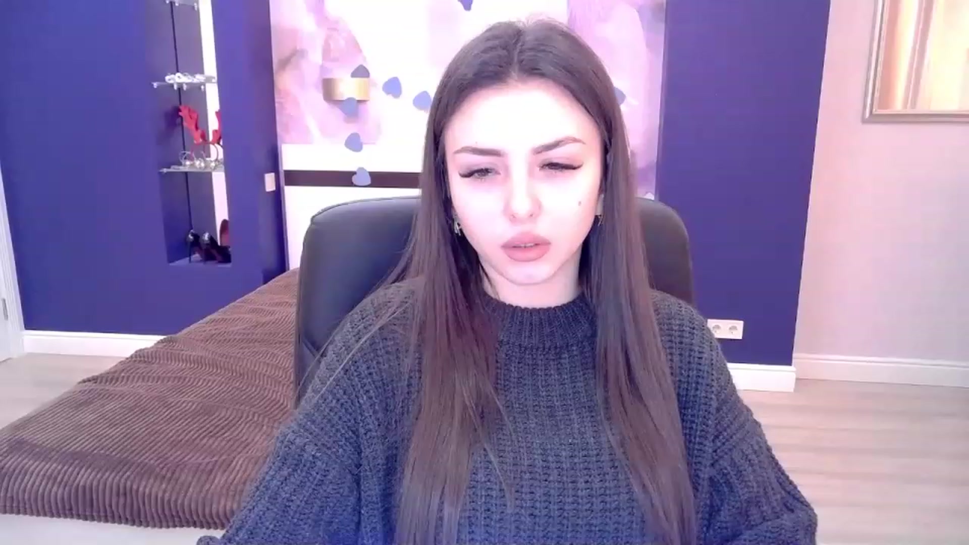 Gallery image thumbnail from Kamila_Rouds's myfreecams stream on, 01/30/2023, 08:47 image 8 of 20