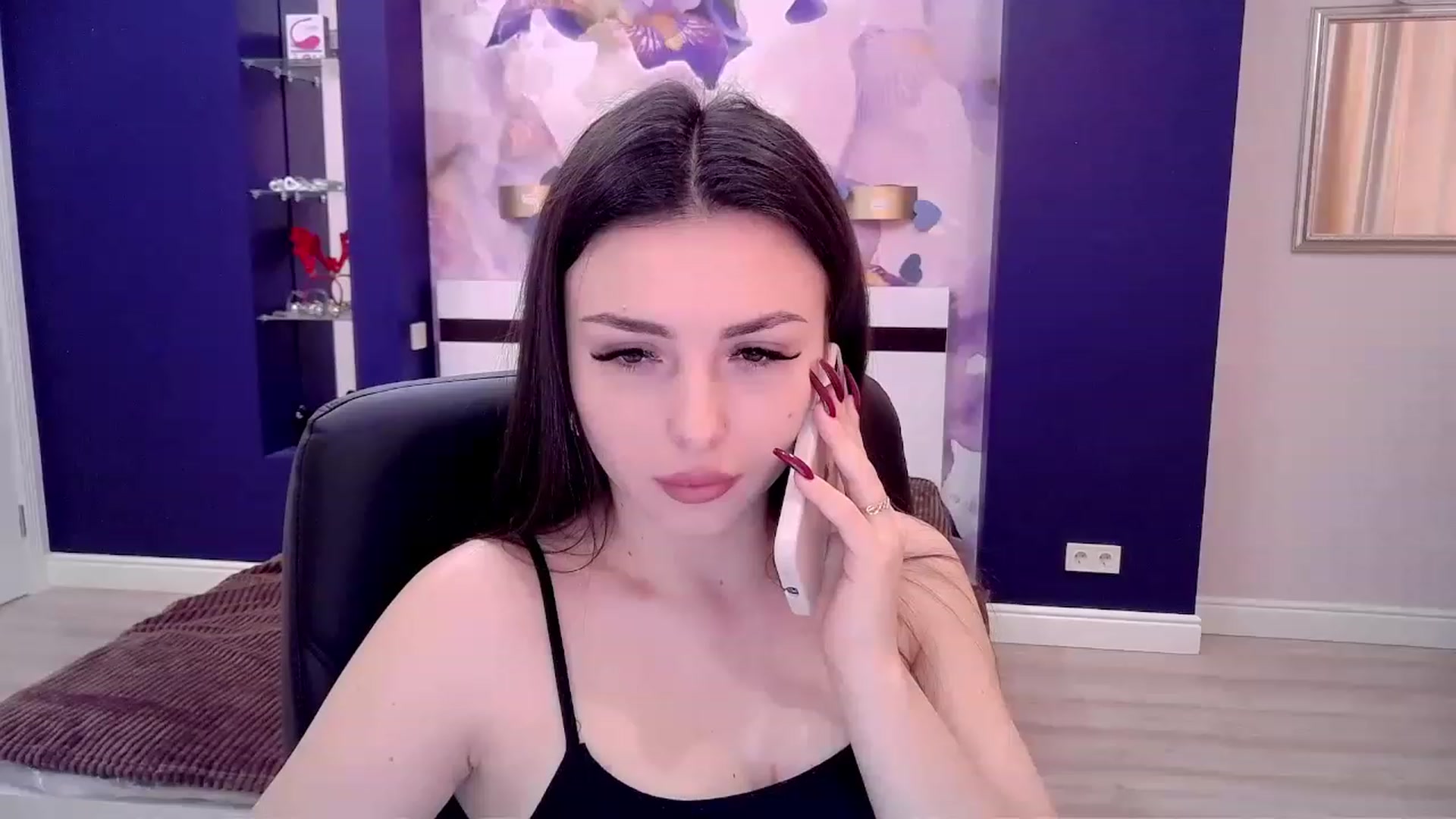 Gallery image thumbnail from Kamila_Rouds's myfreecams stream on, 01/31/2023, 09:41 image 1 of 20