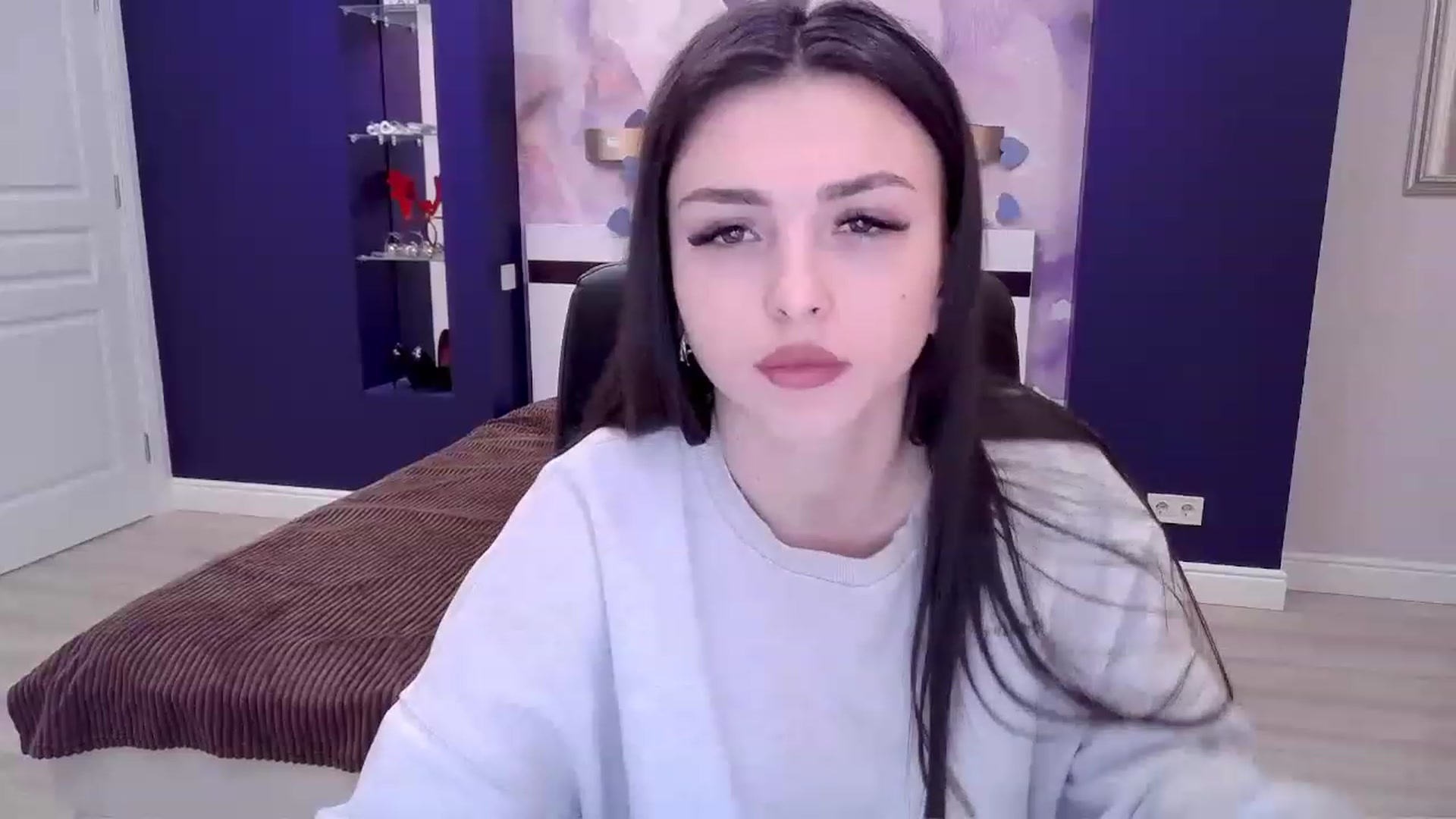 Gallery image thumbnail from Kamila_Rouds's myfreecams stream on, 02/03/2023, 11:11 image 20 of 20