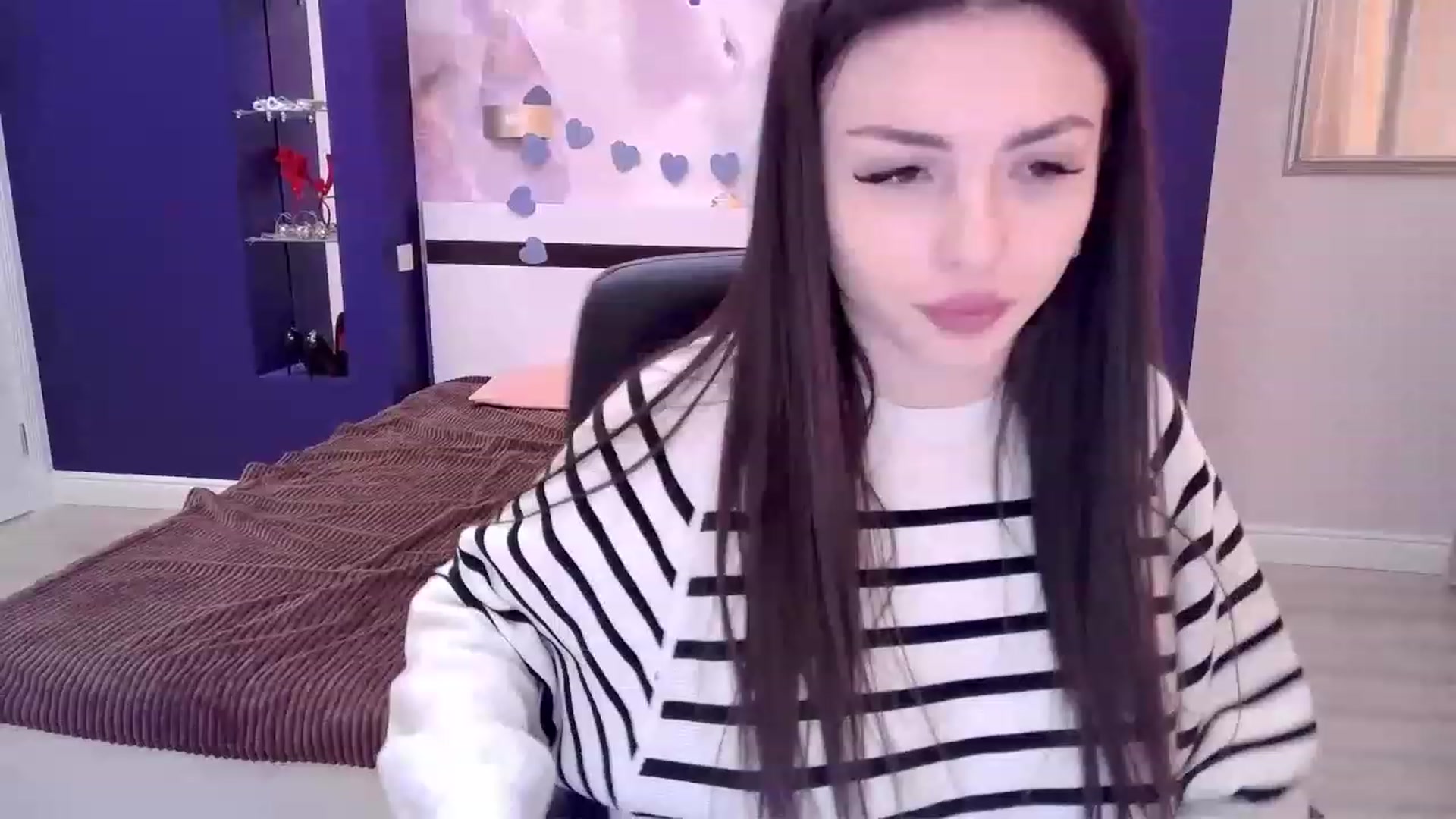 Gallery image thumbnail from Kamila_Rouds's myfreecams stream on, 02/07/2023, 11:32 image 2 of 20