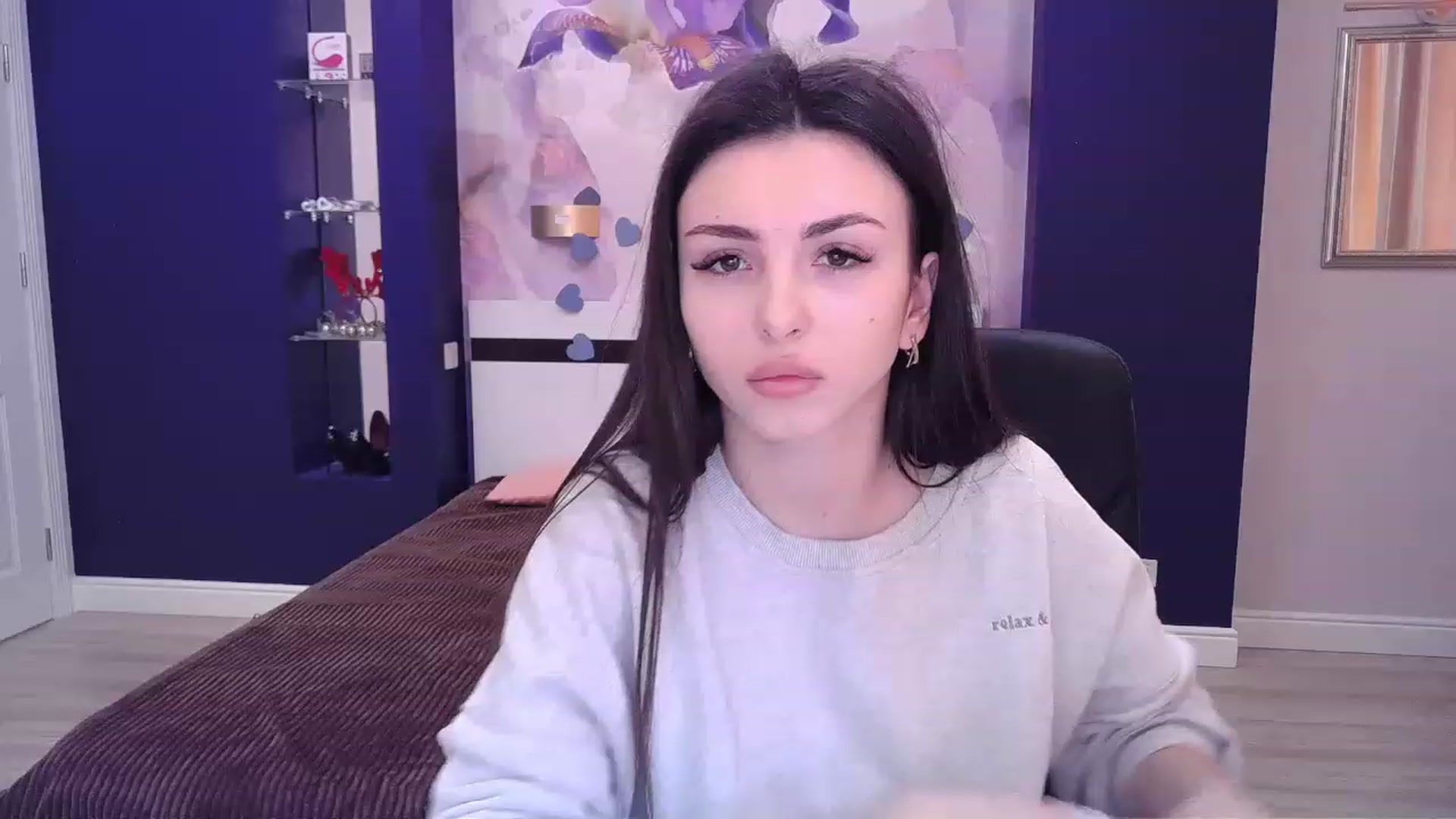 Gallery image thumbnail from Kamila_Rouds's myfreecams stream on, 02/14/2023, 11:35 image 19 of 20