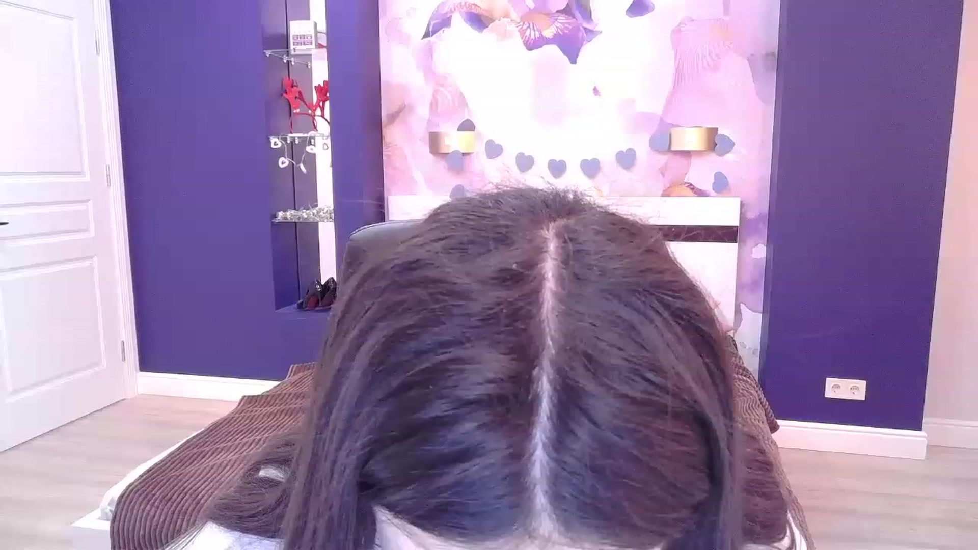 Gallery image thumbnail from Kamila_Rouds's myfreecams stream on, 04/13/2023, 10:11 image 7 of 20