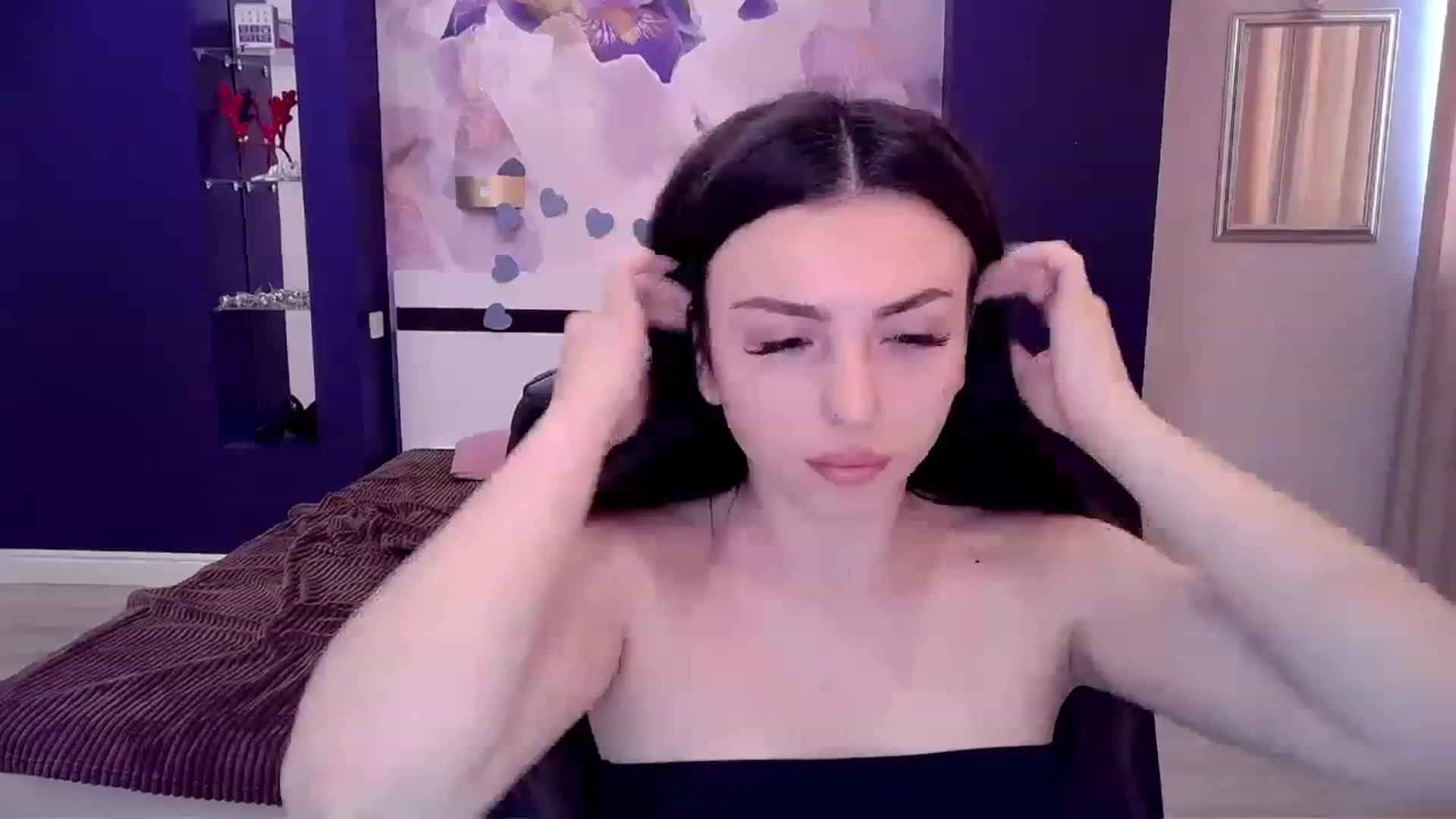 Gallery image thumbnail from Kamila_Rouds's myfreecams stream on, 05/02/2023, 07:47 image 19 of 20