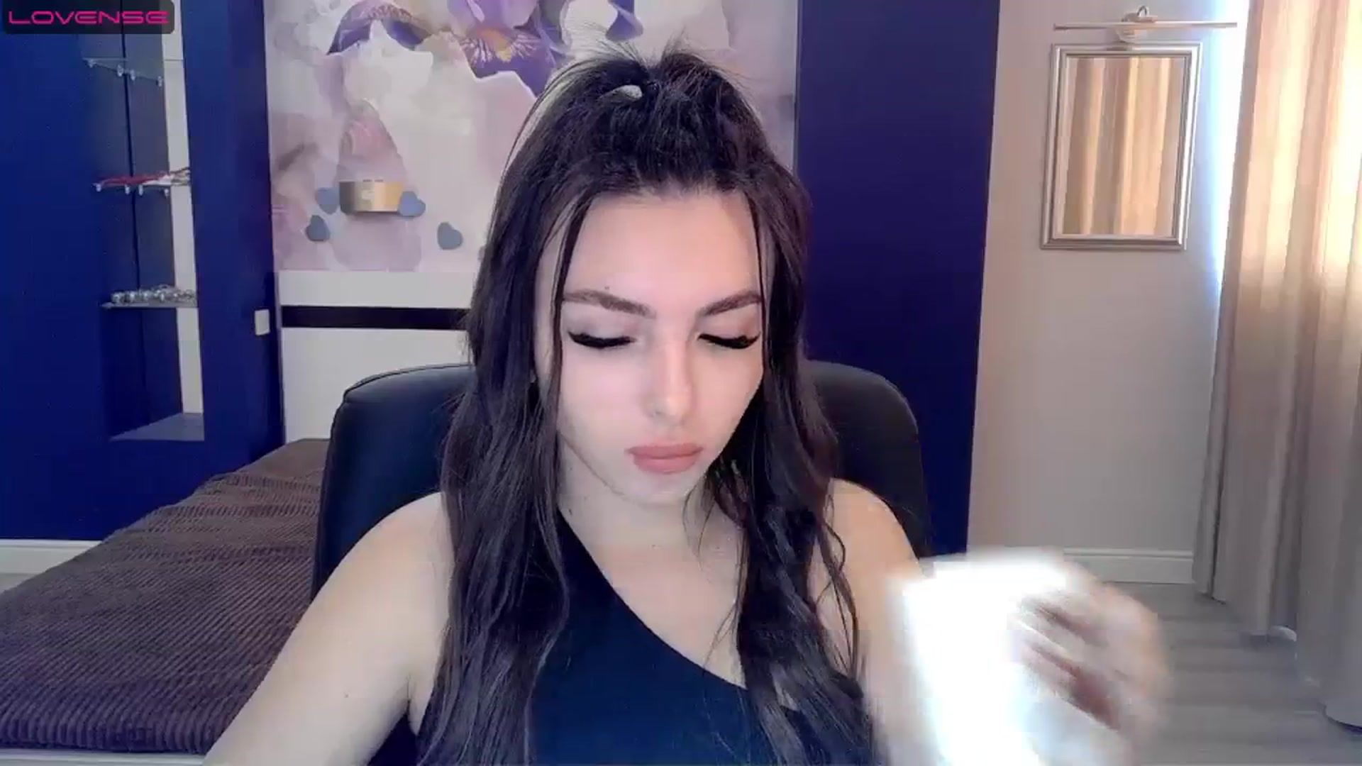 Gallery image thumbnail from Kamila_Rouds's myfreecams stream on, 09/14/2023, 09:10 image 16 of 20