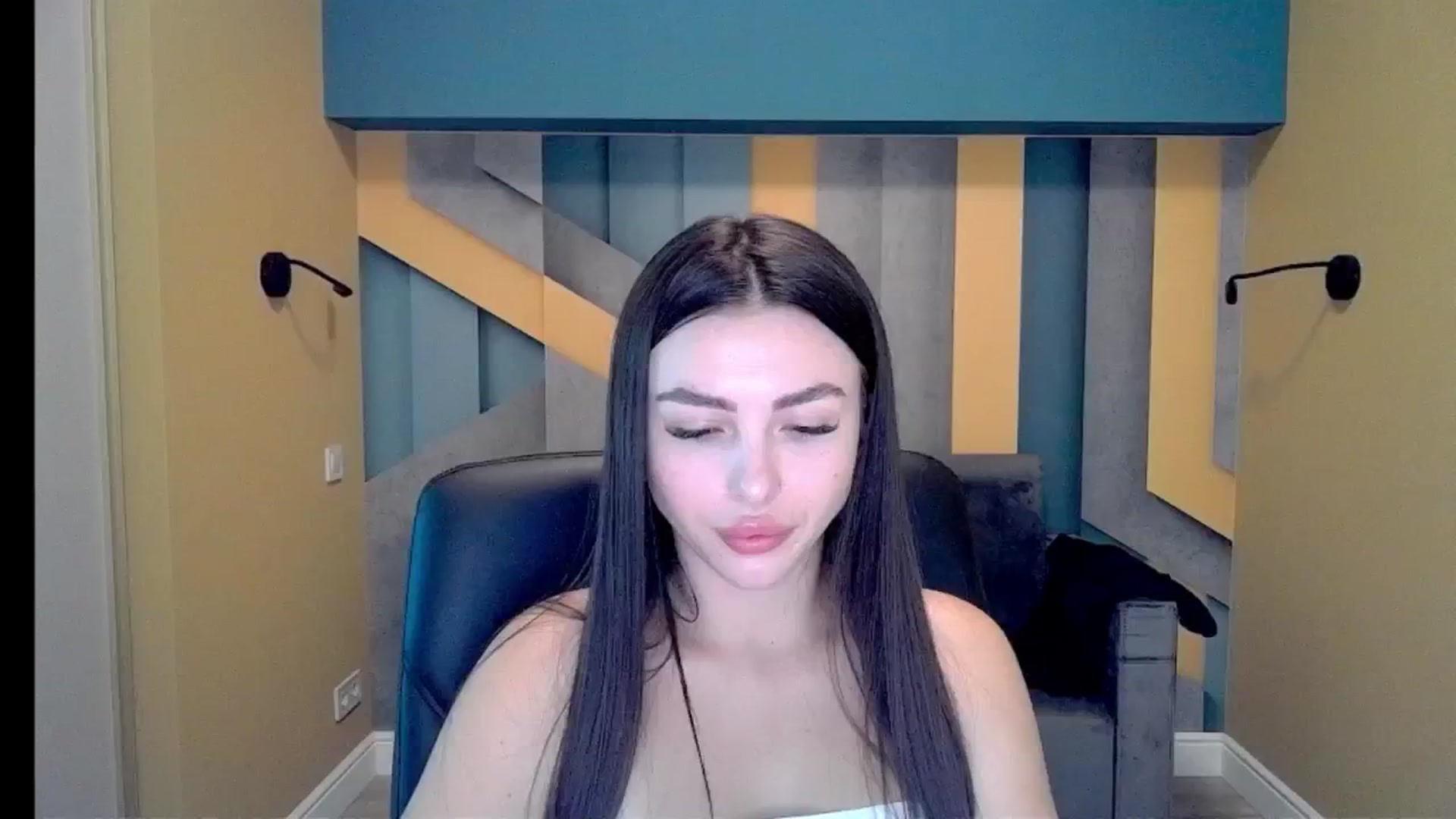 Gallery image thumbnail from Kamila_Rouds's myfreecams stream on, 08/24/2024, 07:14 image 20 of 20