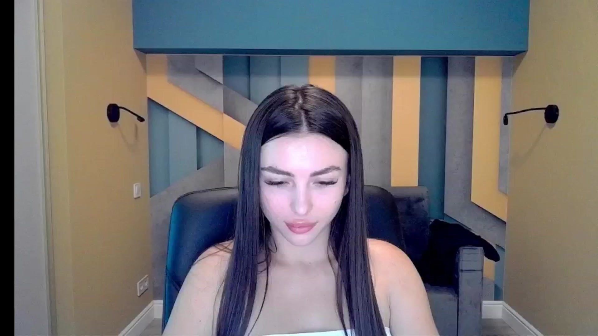 Gallery image thumbnail from Kamila_Rouds's myfreecams stream on, 08/24/2024, 07:14 image 13 of 20