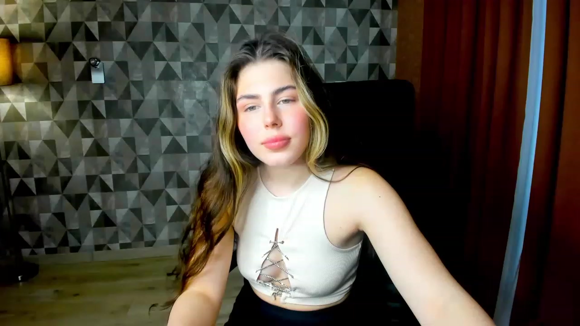 Gallery image thumbnail from Kamila_Swen's myfreecams stream on, 01/31/2023, 14:02 image 8 of 20
