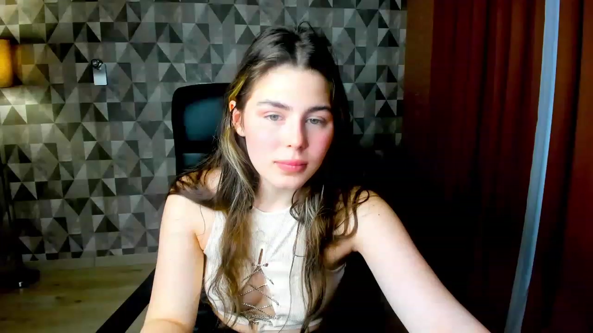Gallery image thumbnail from Kamila_Swen's myfreecams stream on, 01/31/2023, 14:02 image 13 of 20