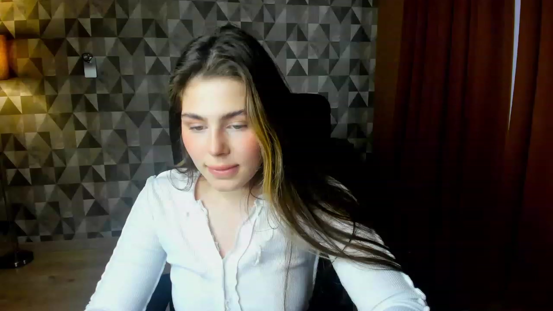 Gallery image thumbnail from Kamila_Swen's myfreecams stream on, 02/02/2023, 11:49 image 2 of 20