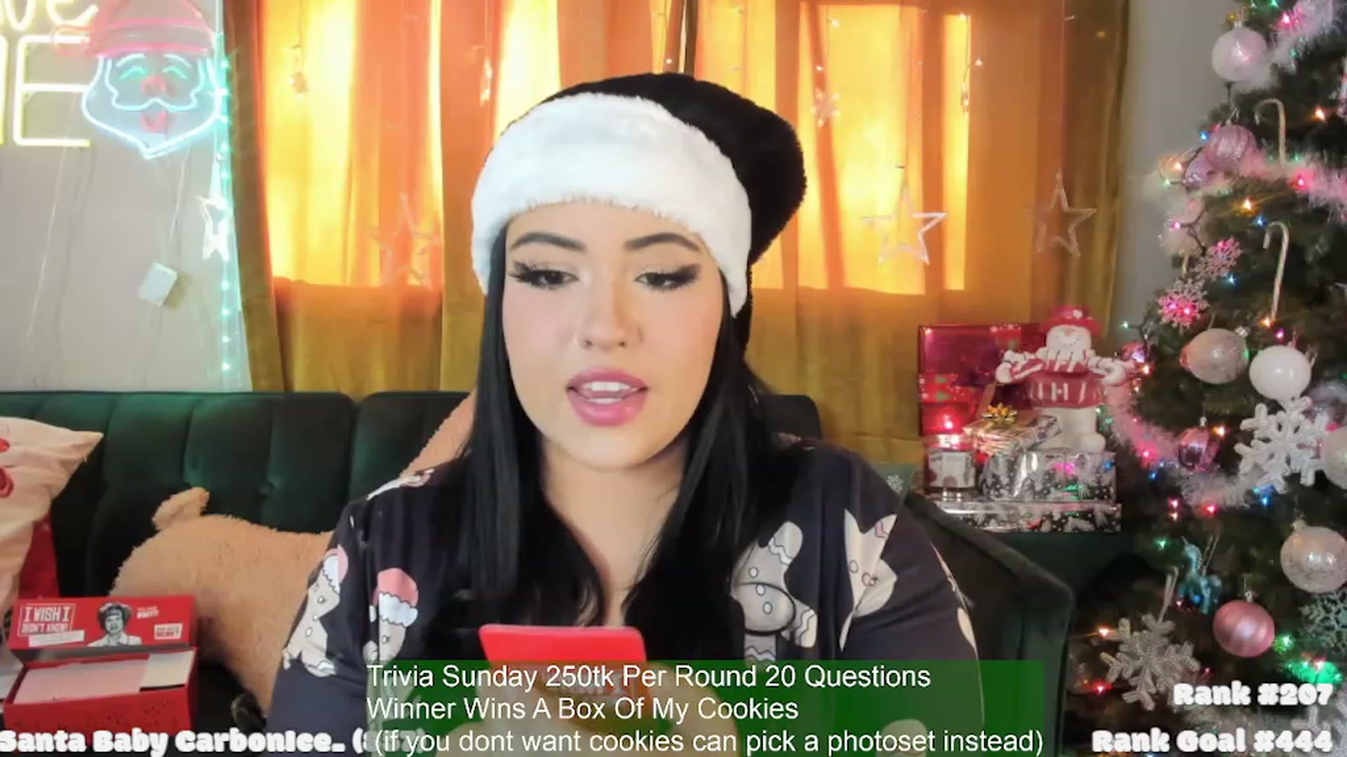 Gallery image thumbnail from Kamila__'s myfreecams stream on, 12/04/2022, 21:48 image 17 of 20