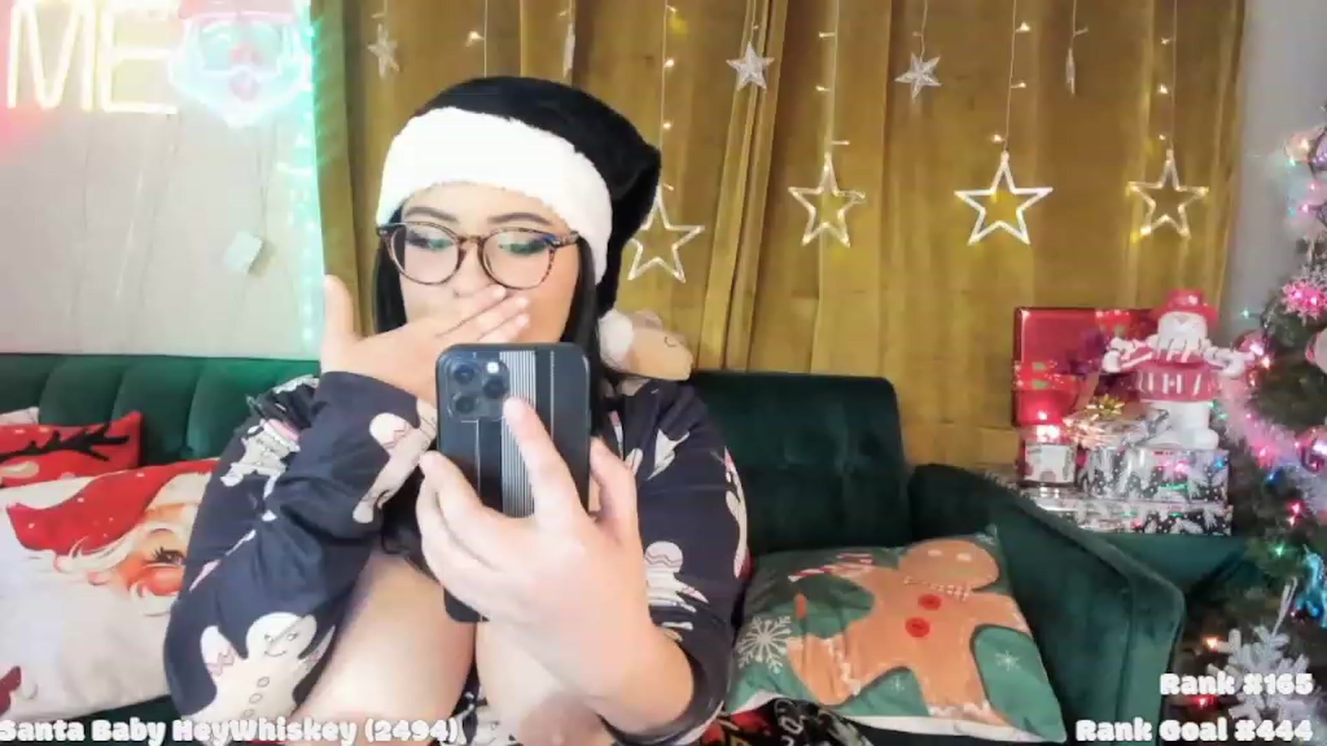Gallery image thumbnail from Kamila__'s myfreecams stream on, 12/05/2022, 01:13 image 3 of 20