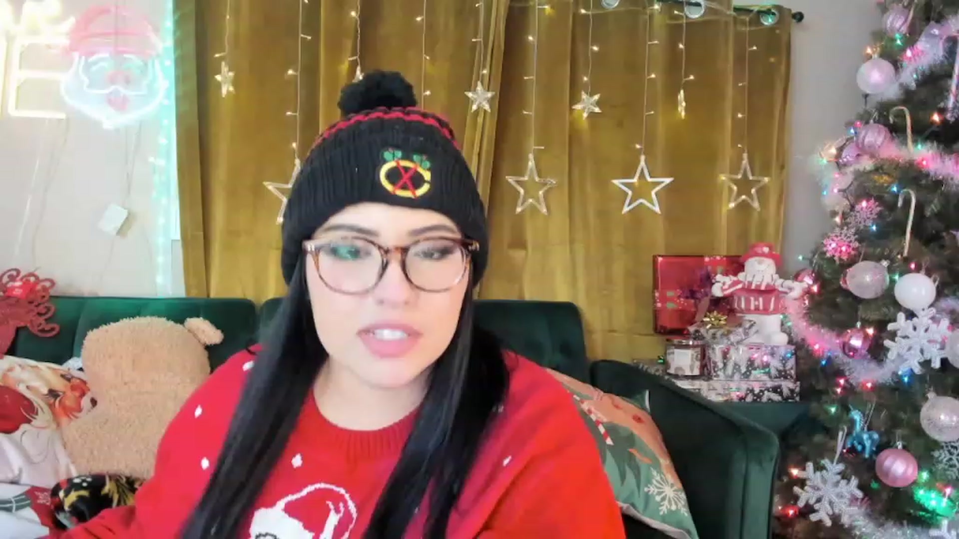 Gallery image thumbnail from Kamila__'s myfreecams stream on, 12/05/2022, 06:07 image 5 of 20