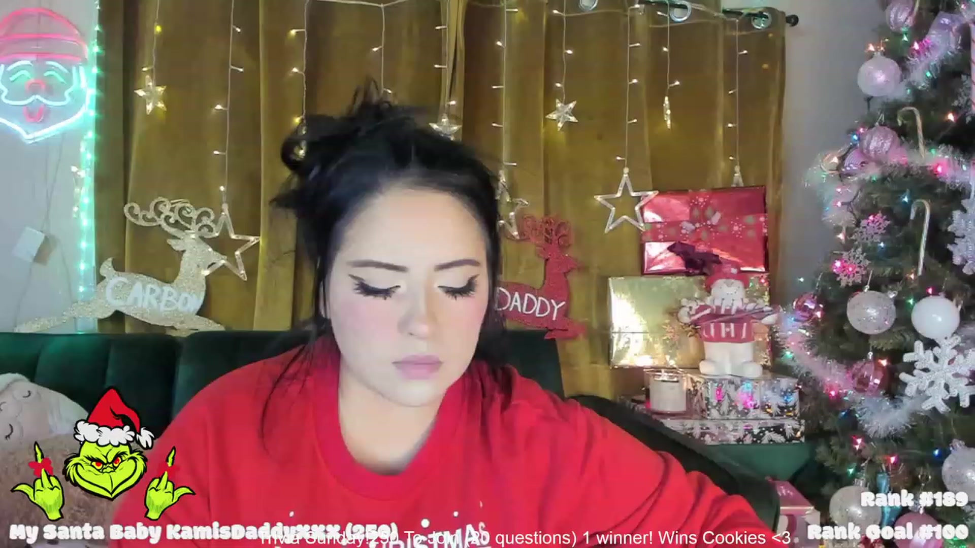 Gallery image thumbnail from Kamila__'s myfreecams stream on, 12/12/2022, 01:39 image 16 of 20